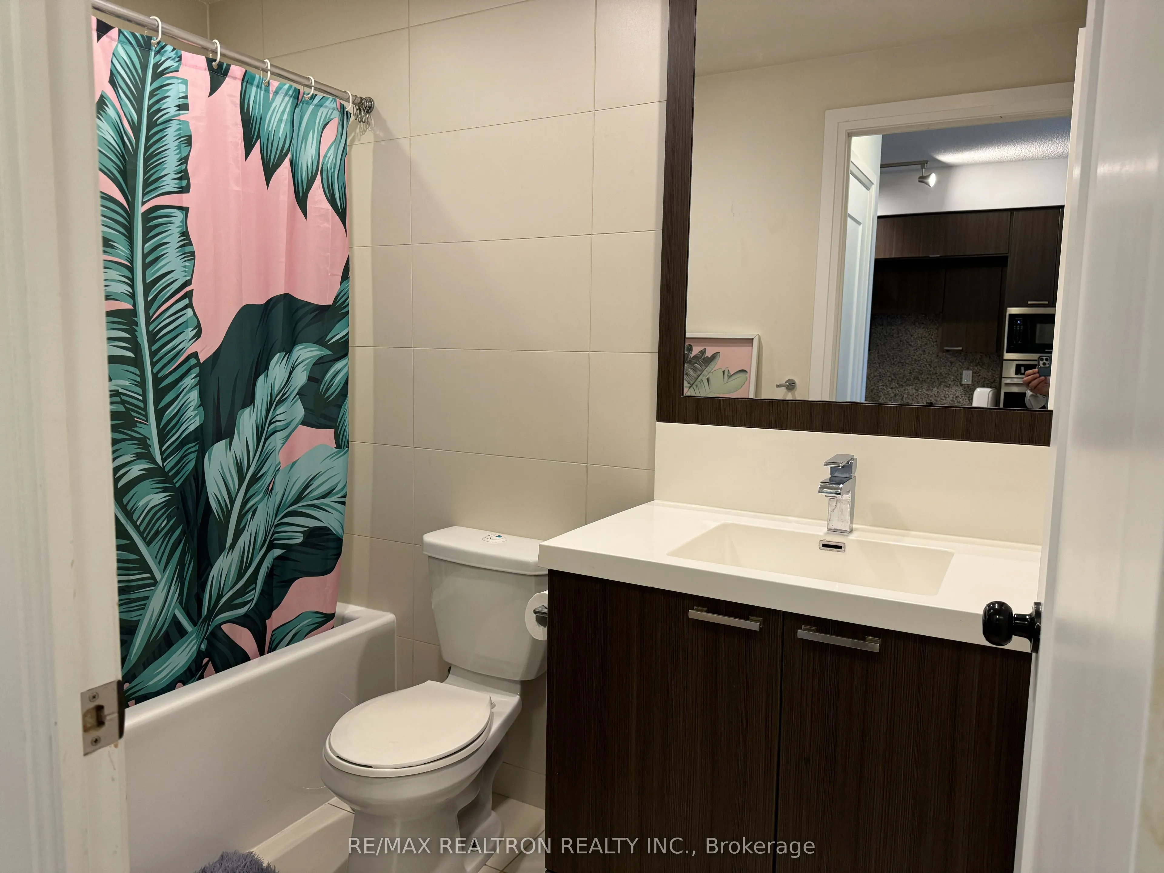 120 Harrison Garden Boulevard, #1105