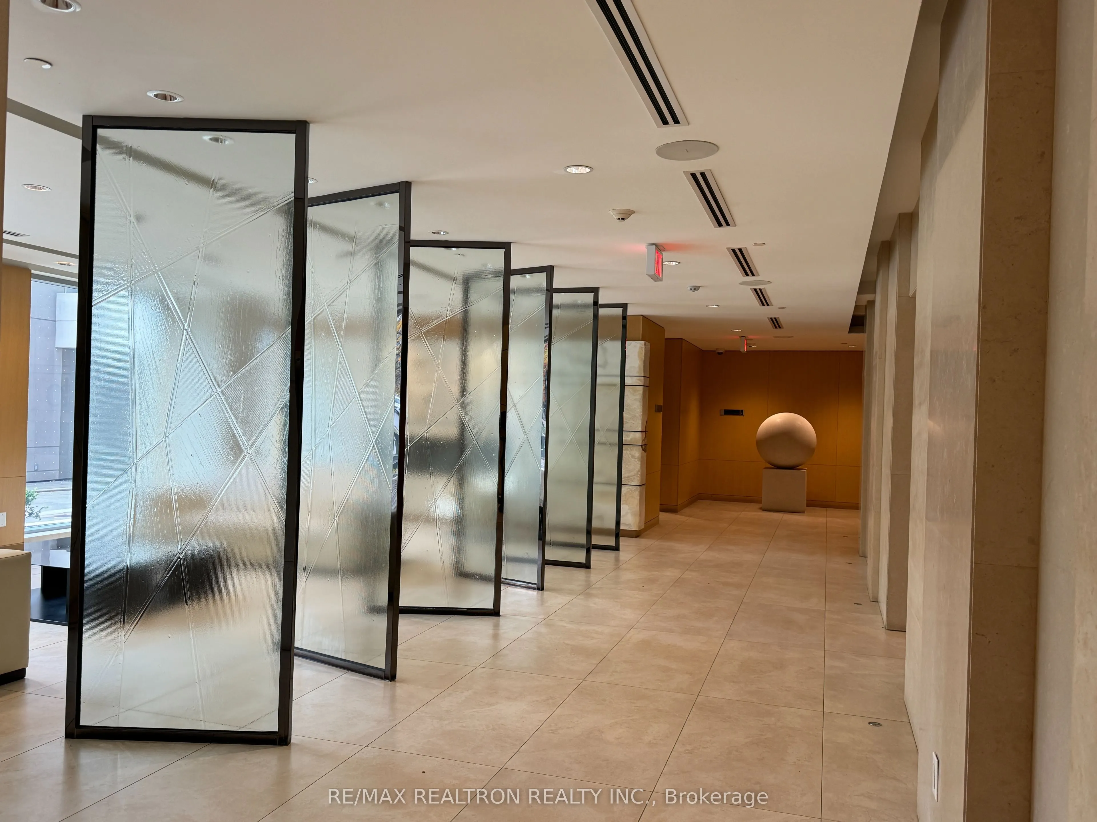 120 Harrison Garden Boulevard, #1105