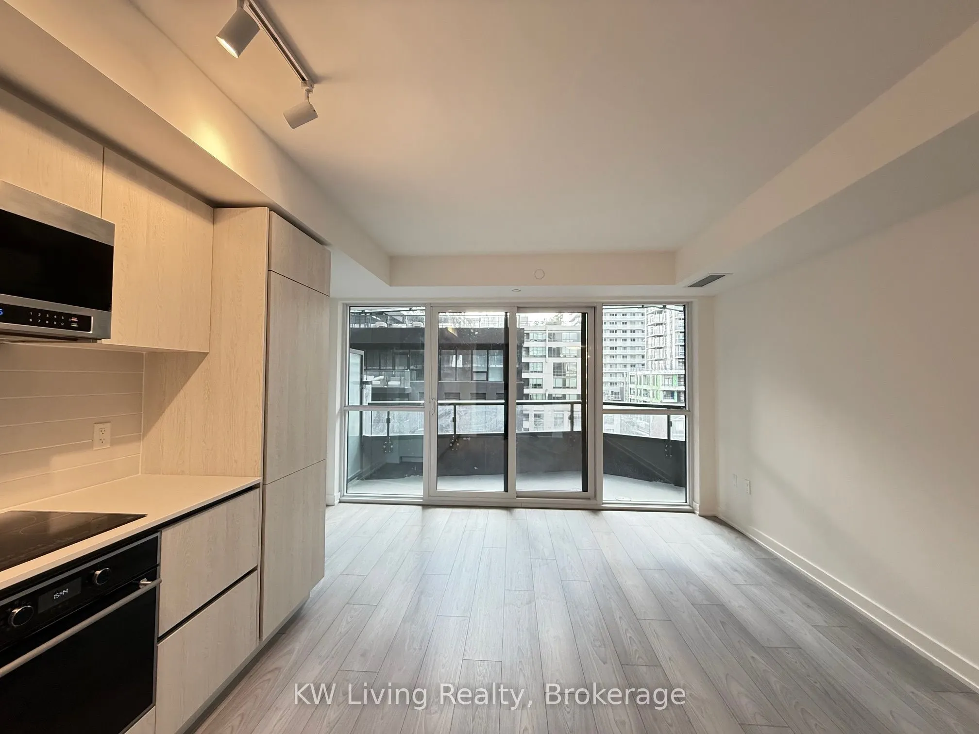 120 Broadway Avenue, #512