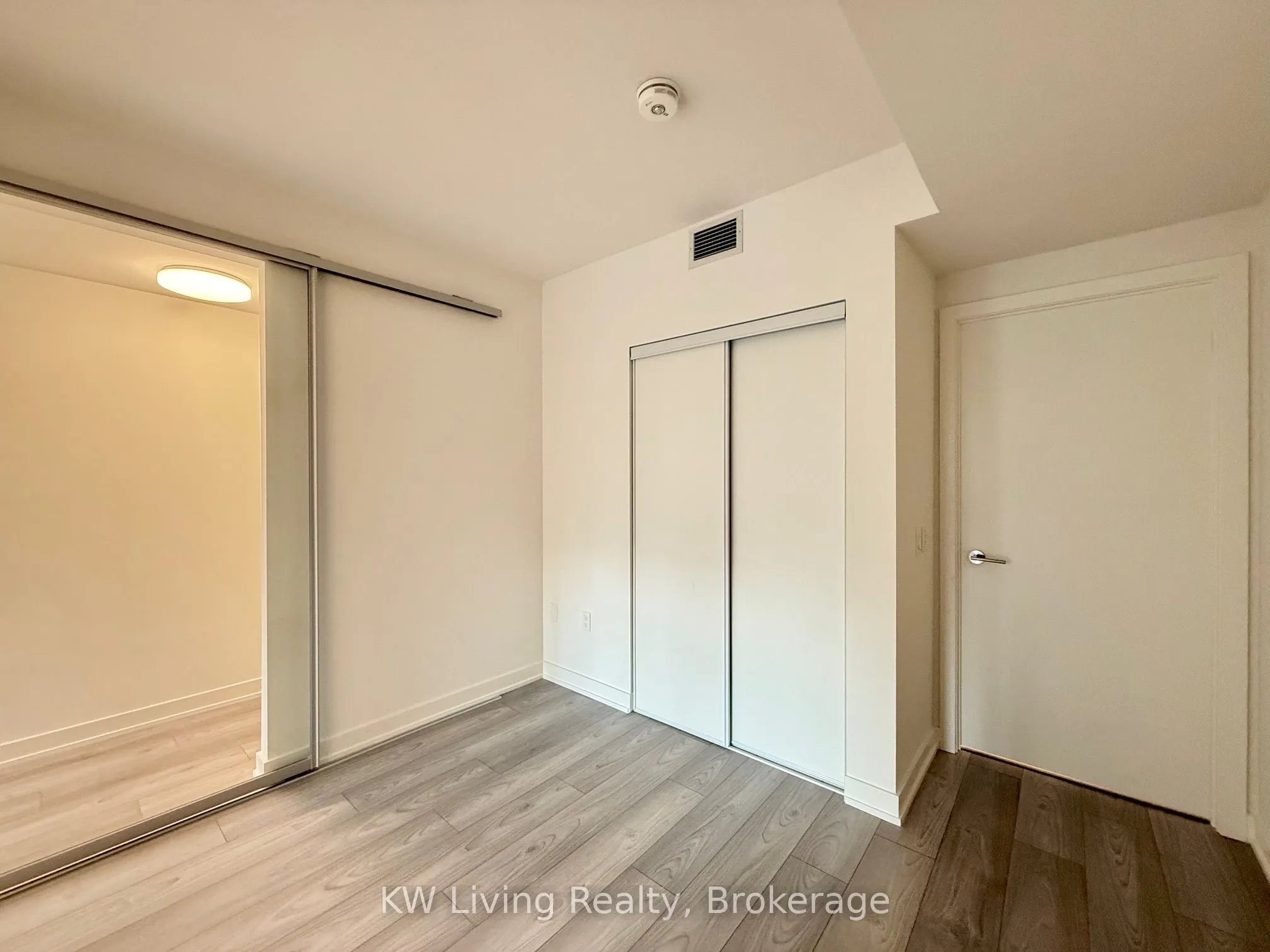 120 Broadway Avenue, #512