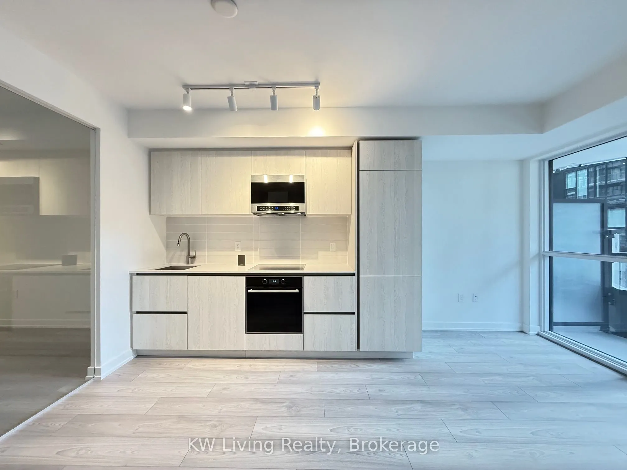 120 Broadway Avenue, #512
