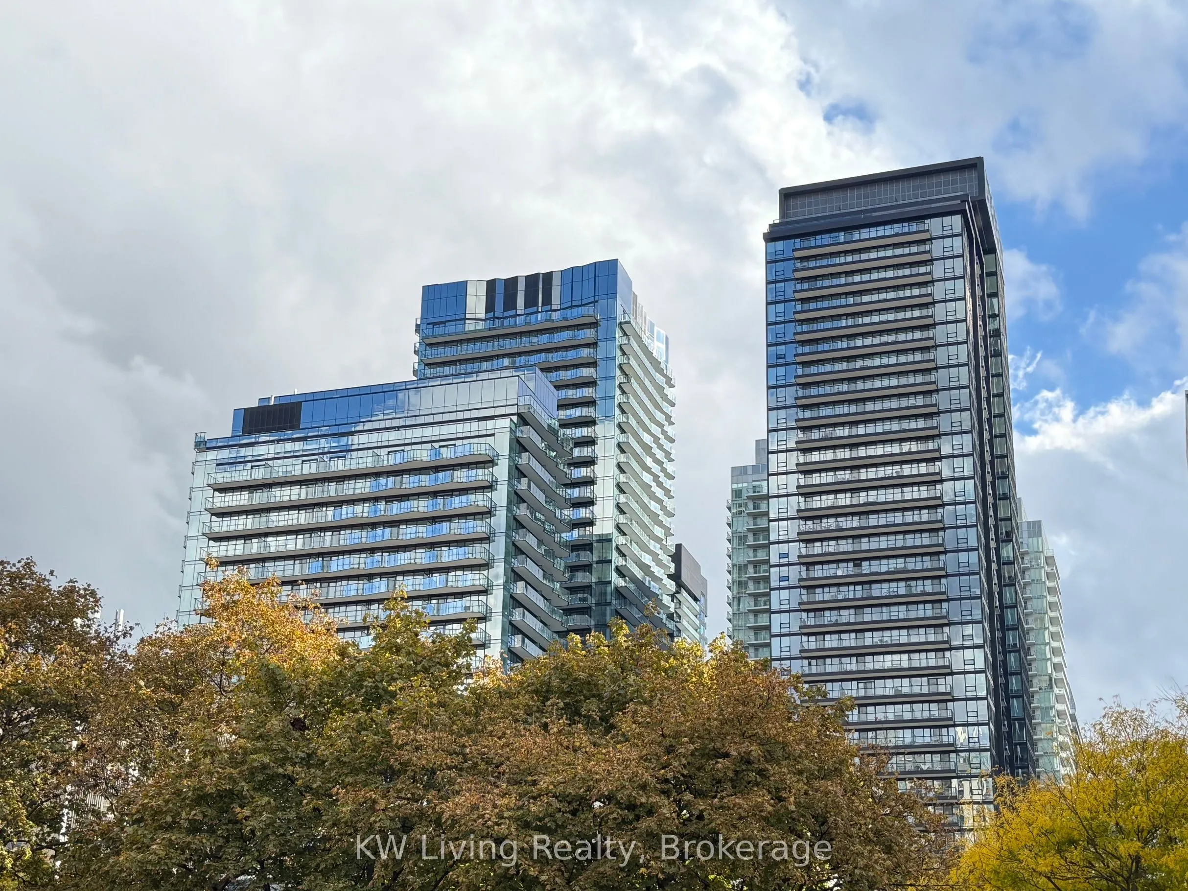 120 Broadway Avenue, #512