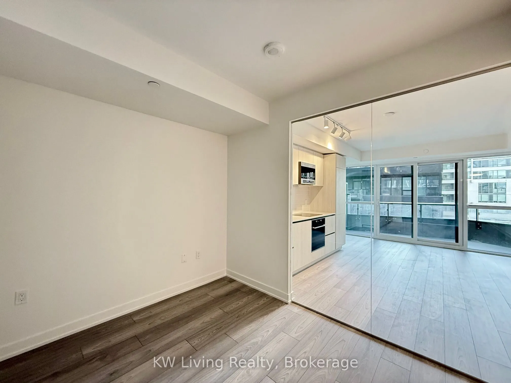 120 Broadway Avenue, #512