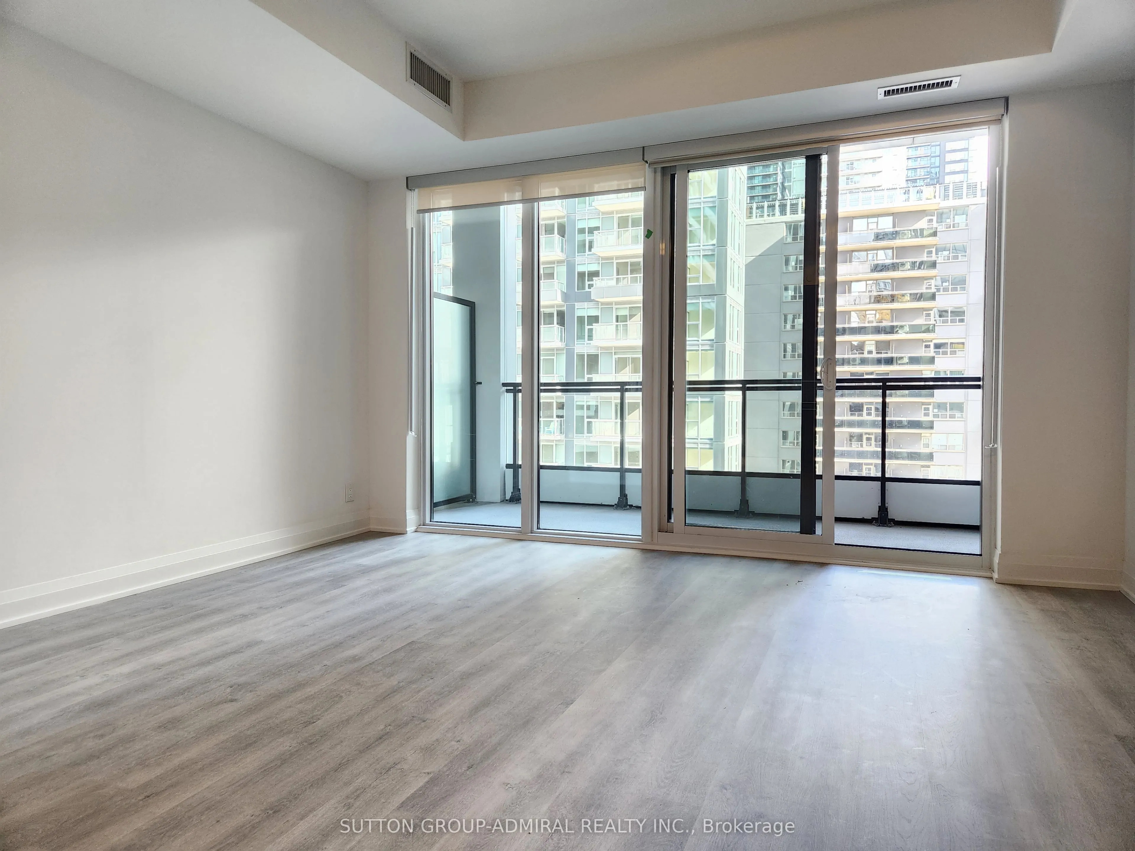 65 Broadway Avenue, #320