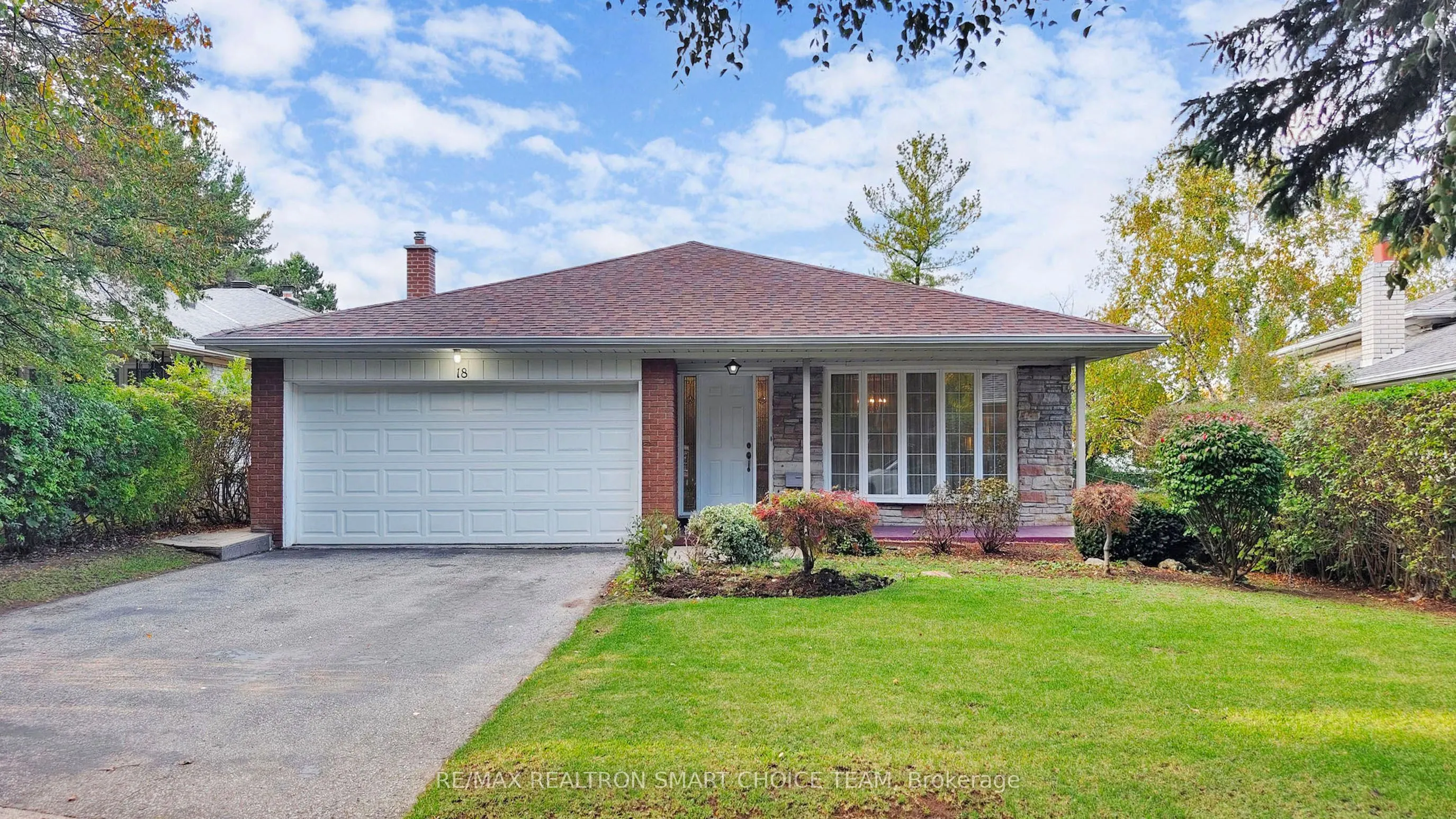 18 Brenham Crescent