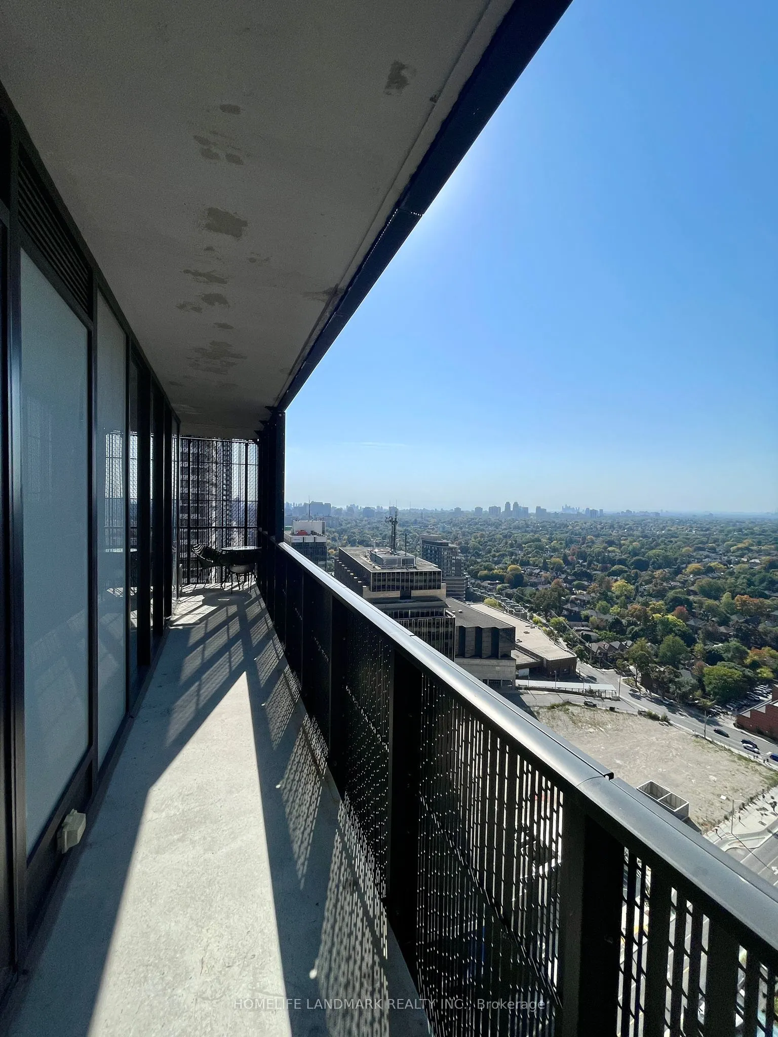 8 Eglinton Avenue E, #2302
