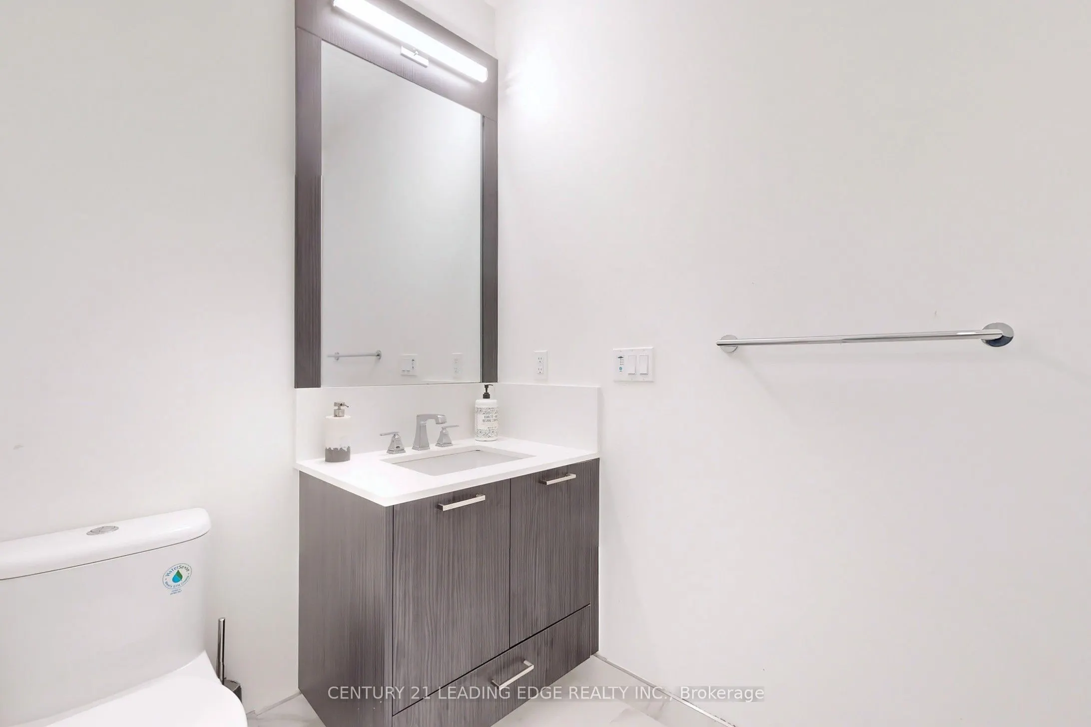 25 Adra Grado Way, #115