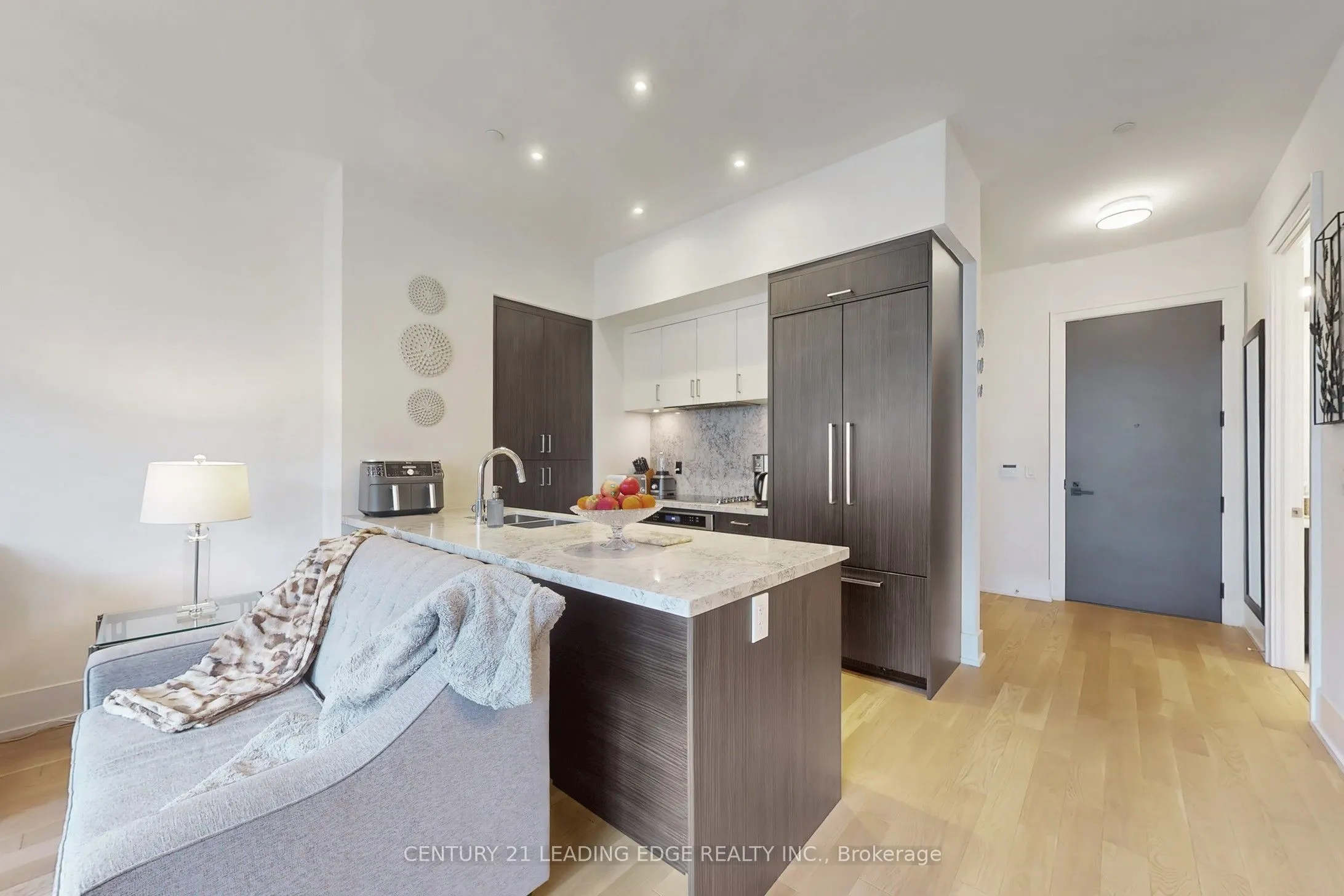 25 Adra Grado Way, #115