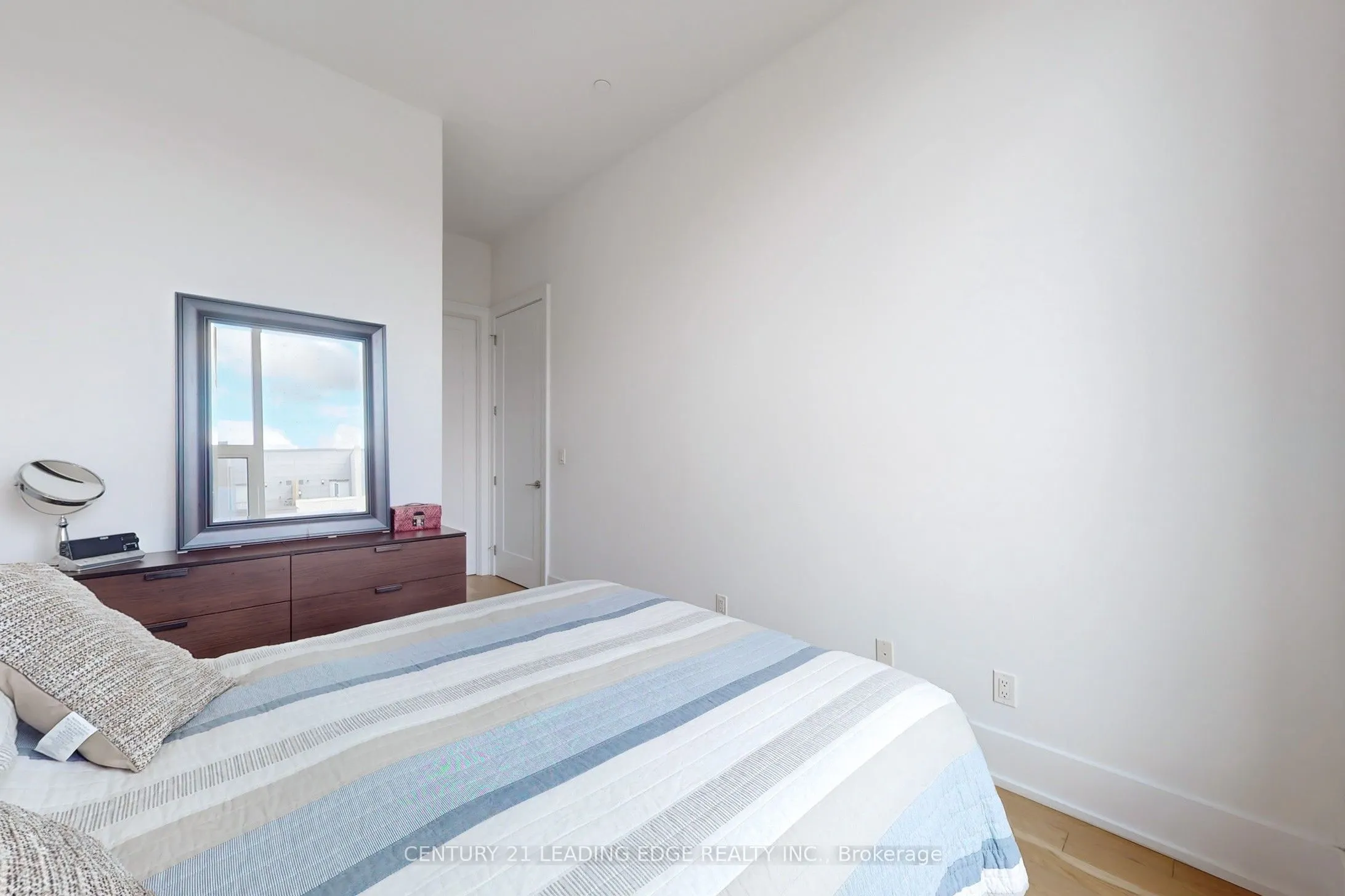 25 Adra Grado Way, #115