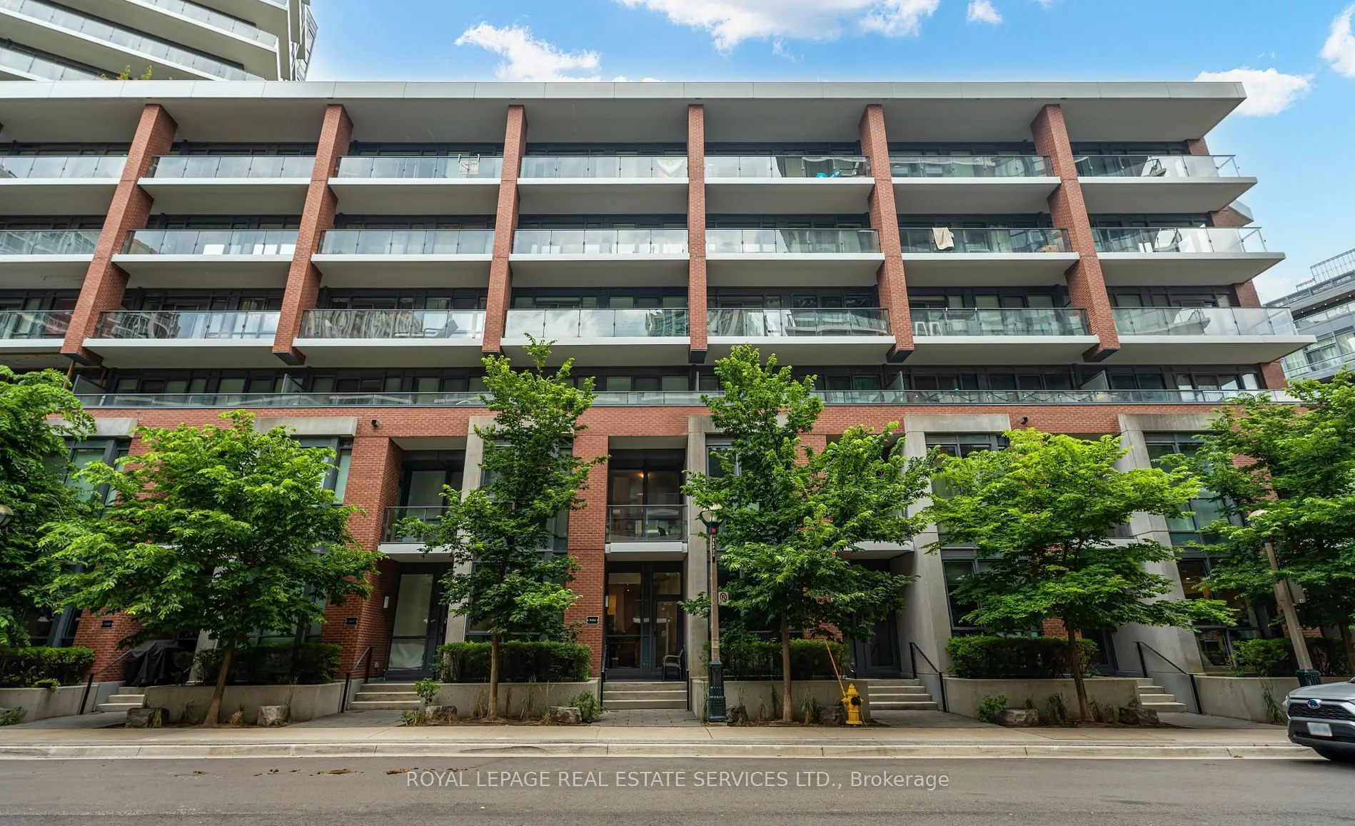 36 Bruyeres Mews, #TH06