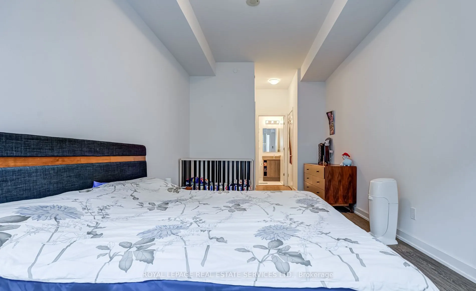 36 Bruyeres Mews, #TH06