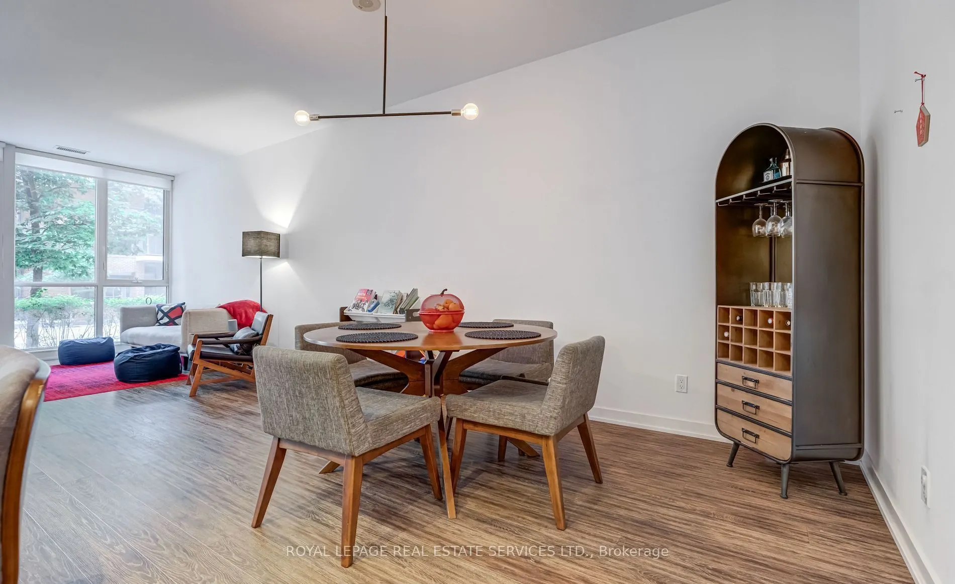 36 Bruyeres Mews, #TH06