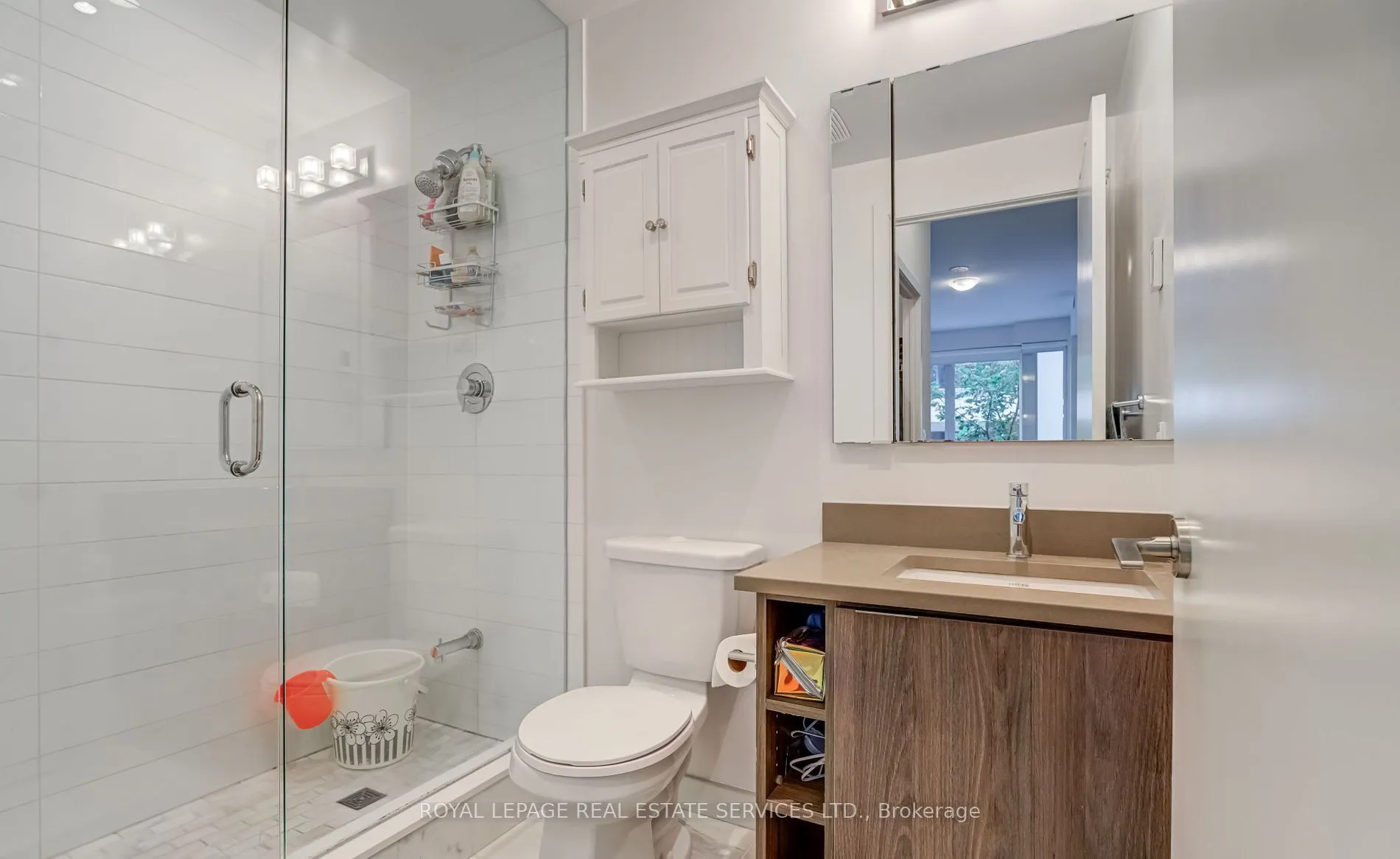 36 Bruyeres Mews, #TH06