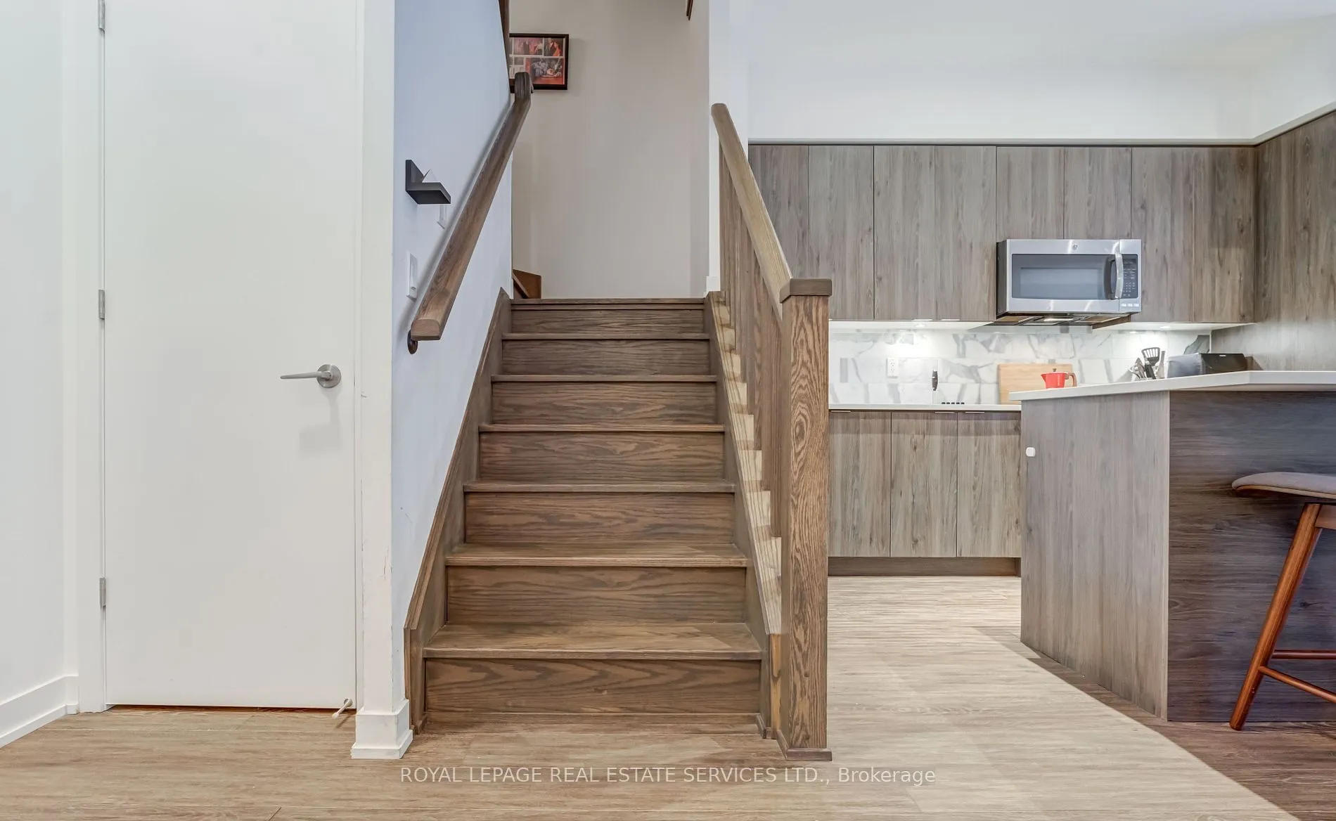 36 Bruyeres Mews, #TH06