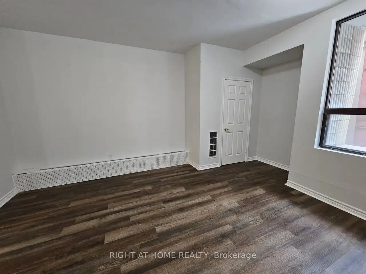 1807 Eglinton Avenue W, #304