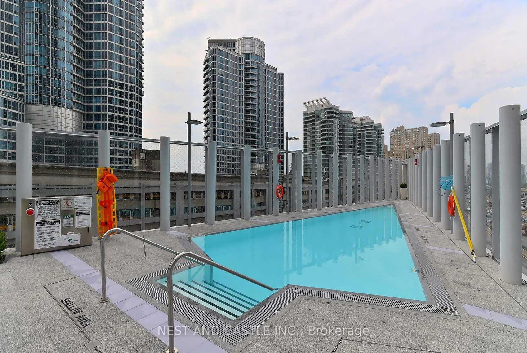 10 York Street, #5807