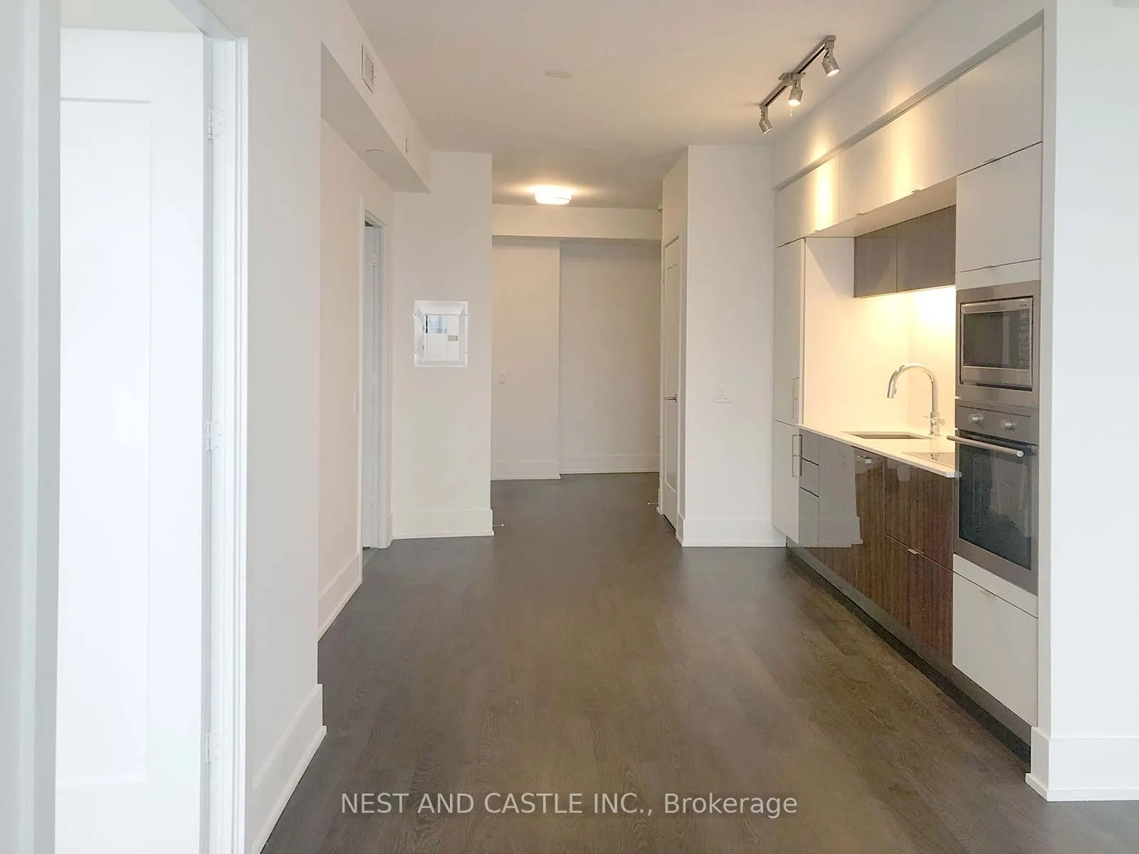 10 York Street, #5807
