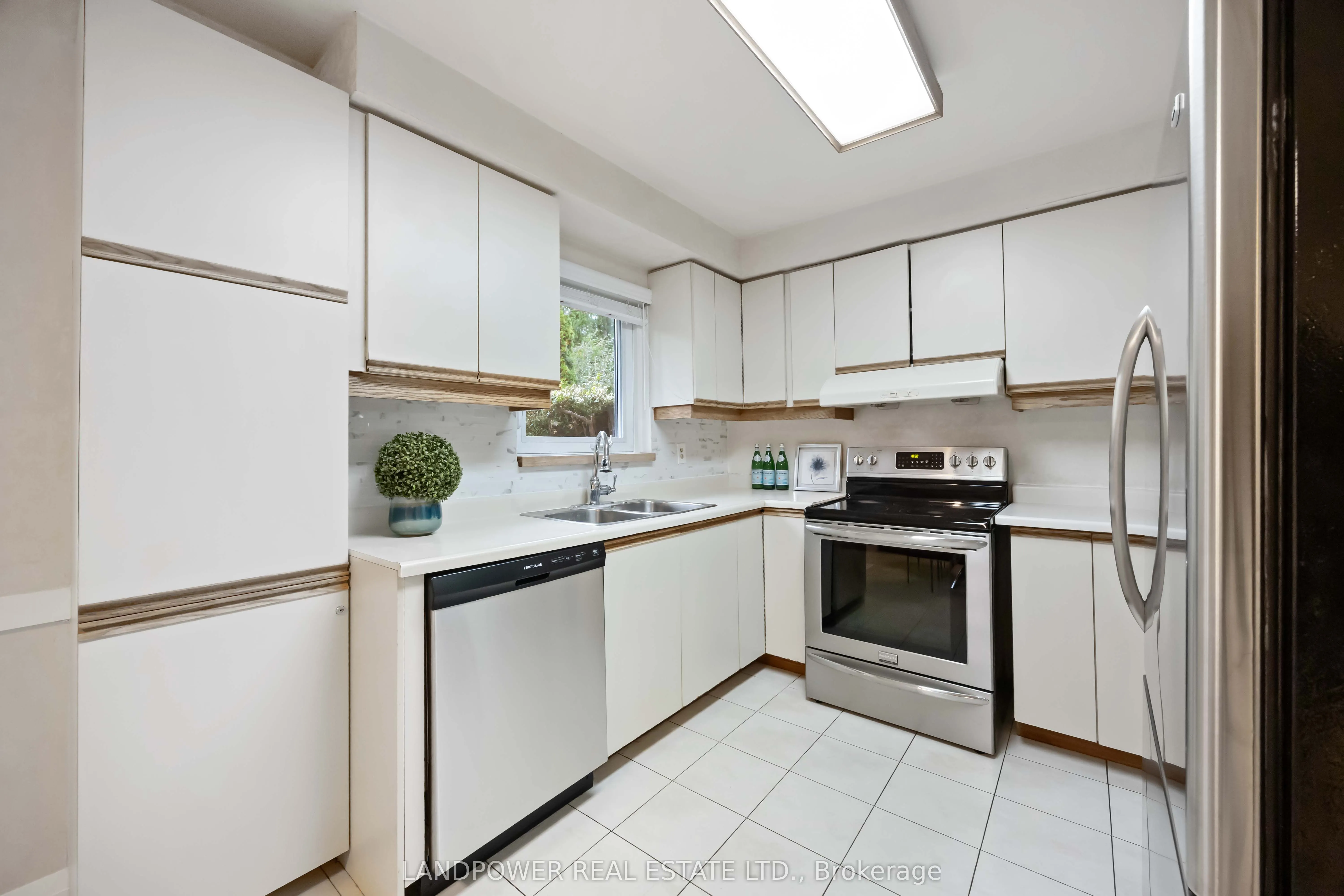57 Cobblestone Drive