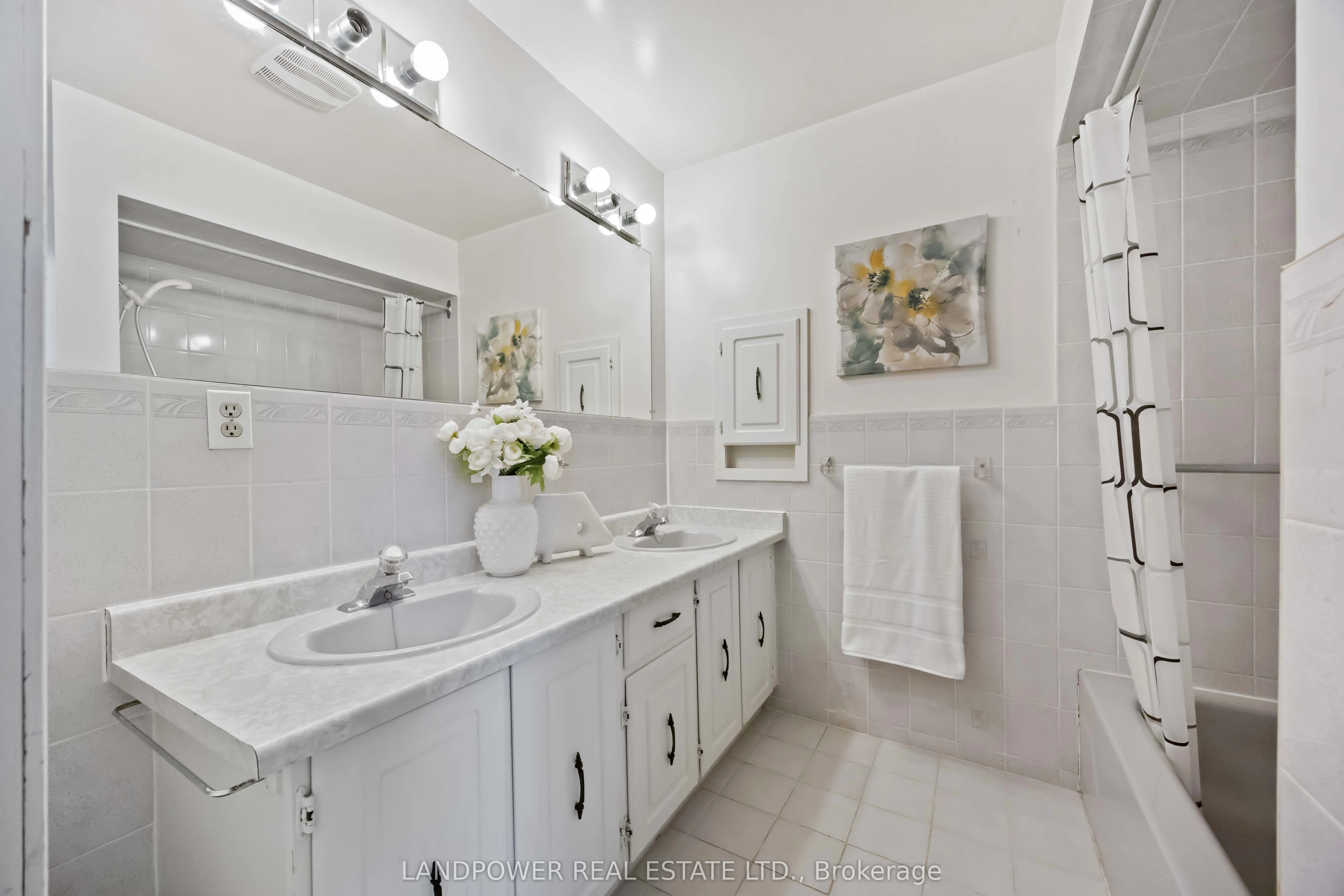 57 Cobblestone Drive