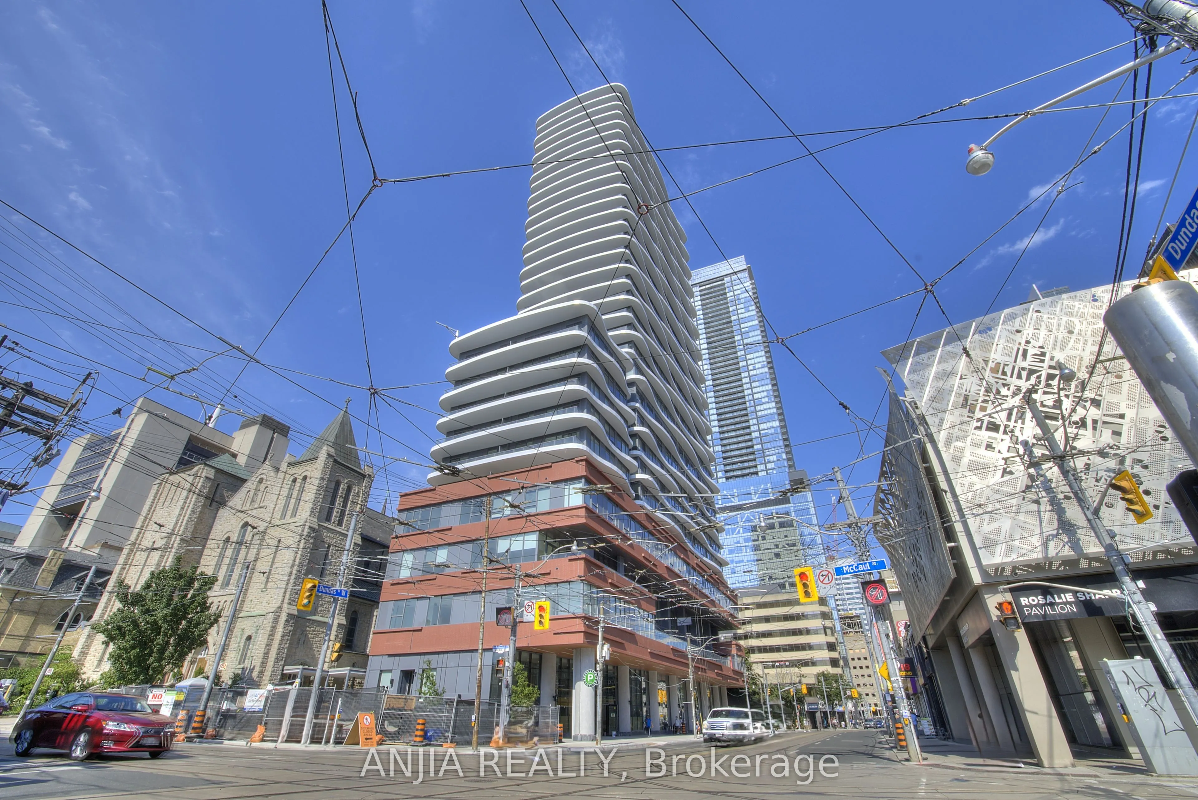 280 Dundas Street, #2204