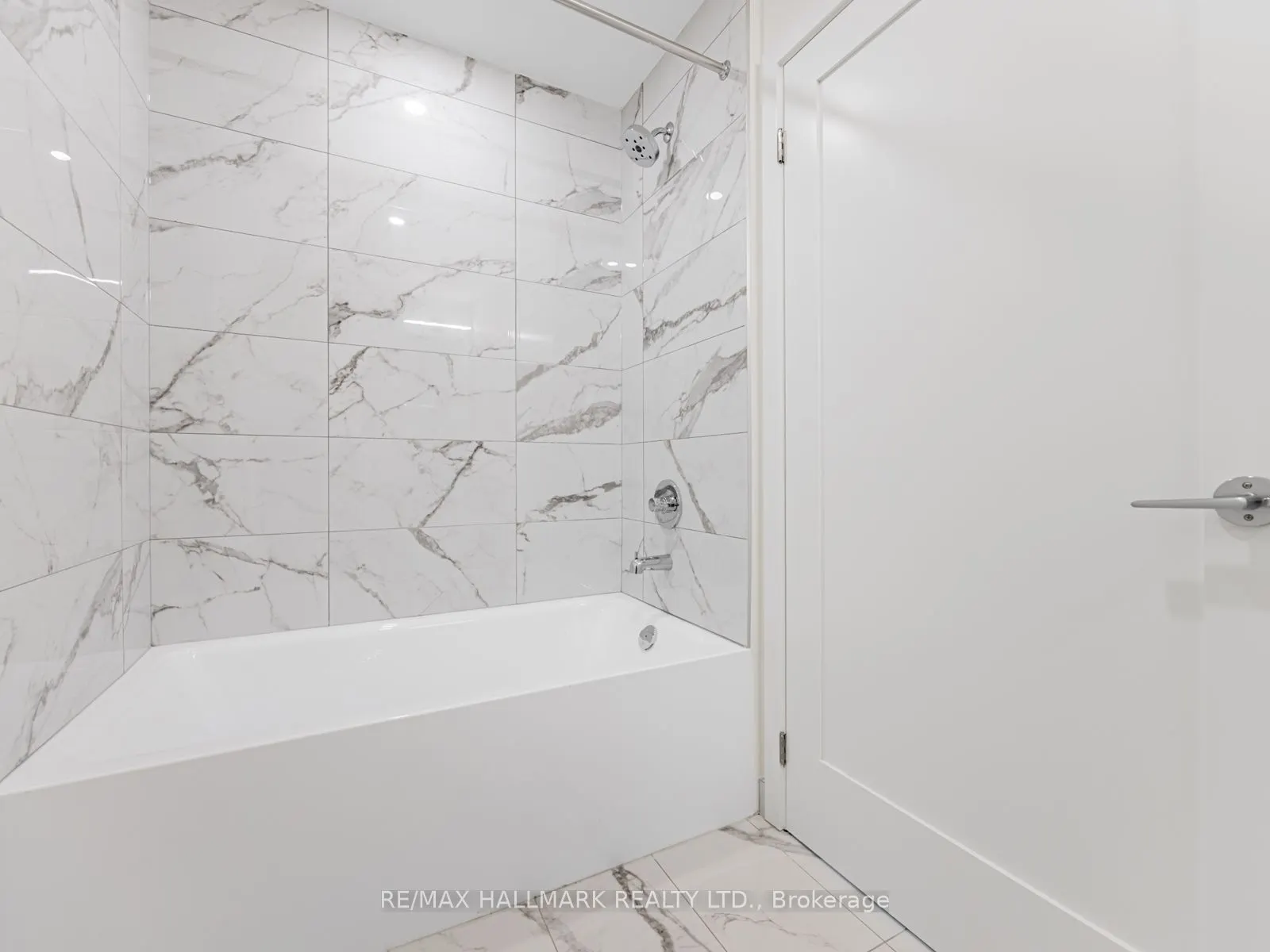 89 Church Street, #4807