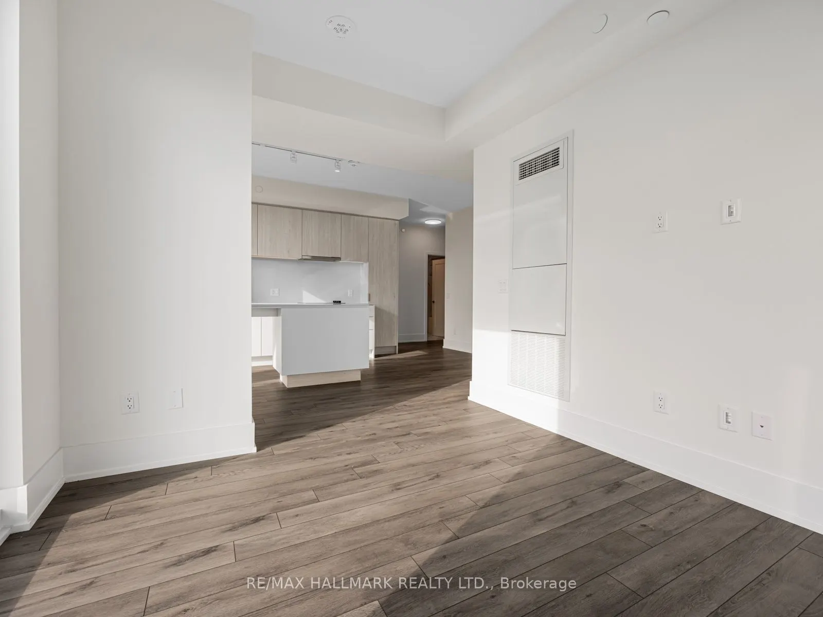 89 Church Street, #4807