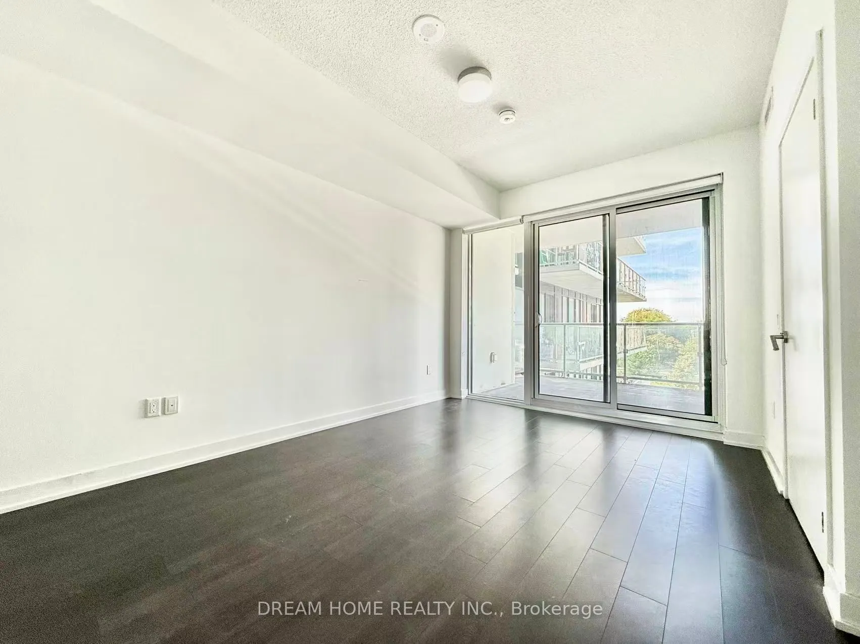 50 O'Neill Road, #403