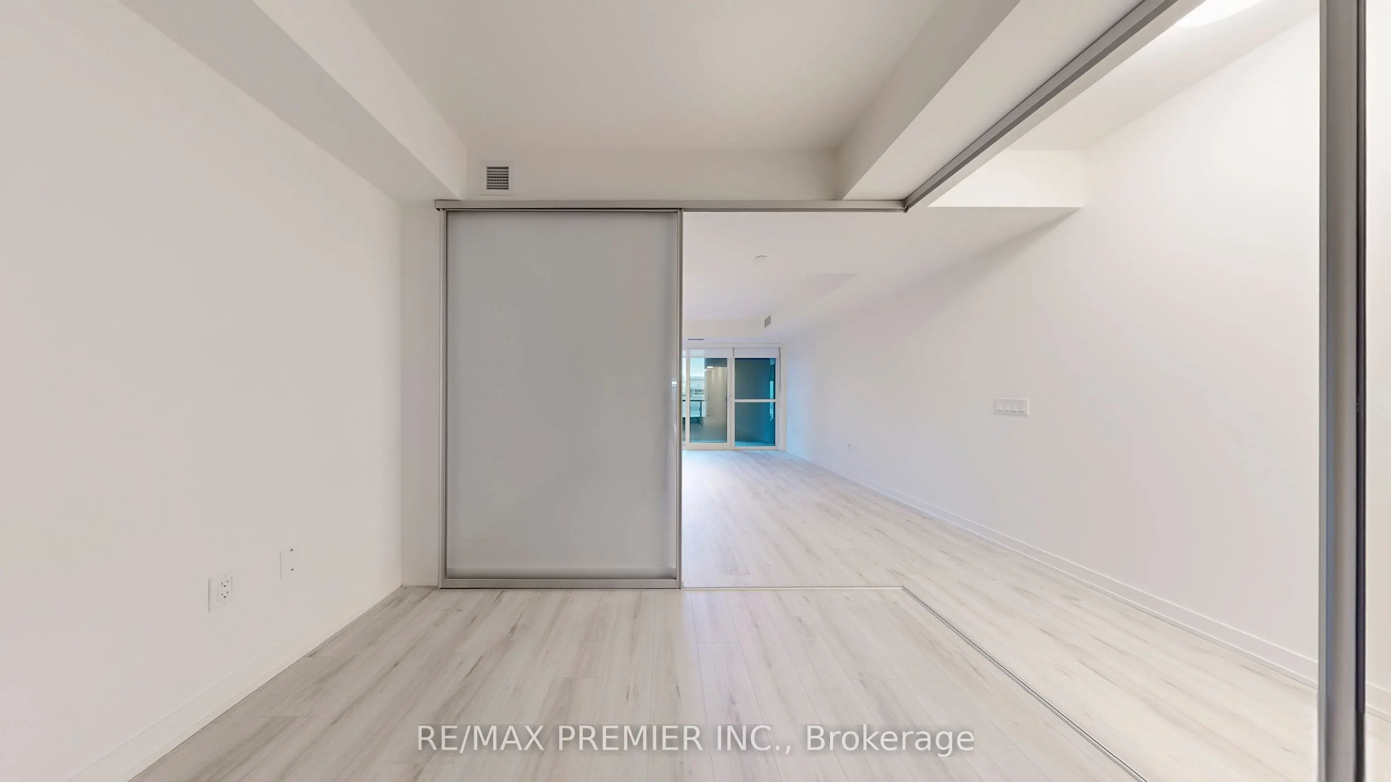 110 Broadway Avenue, #314