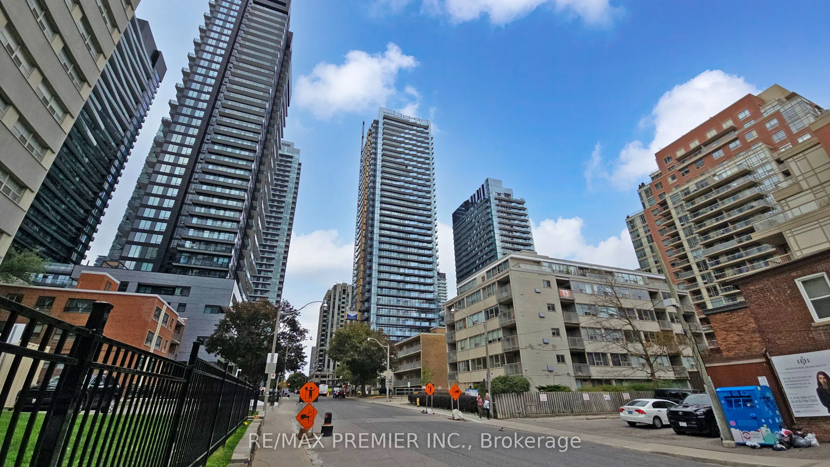 110 Broadway Avenue, #314