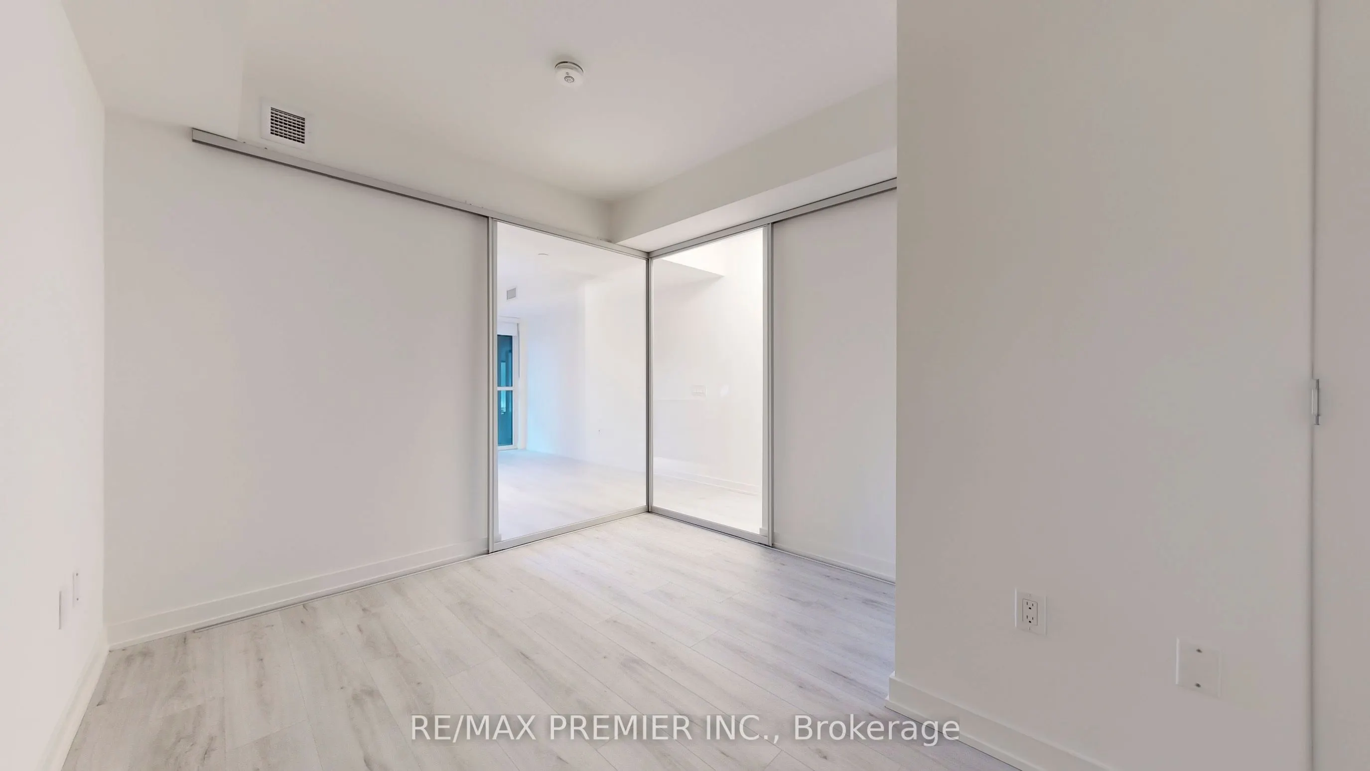 110 Broadway Avenue, #314