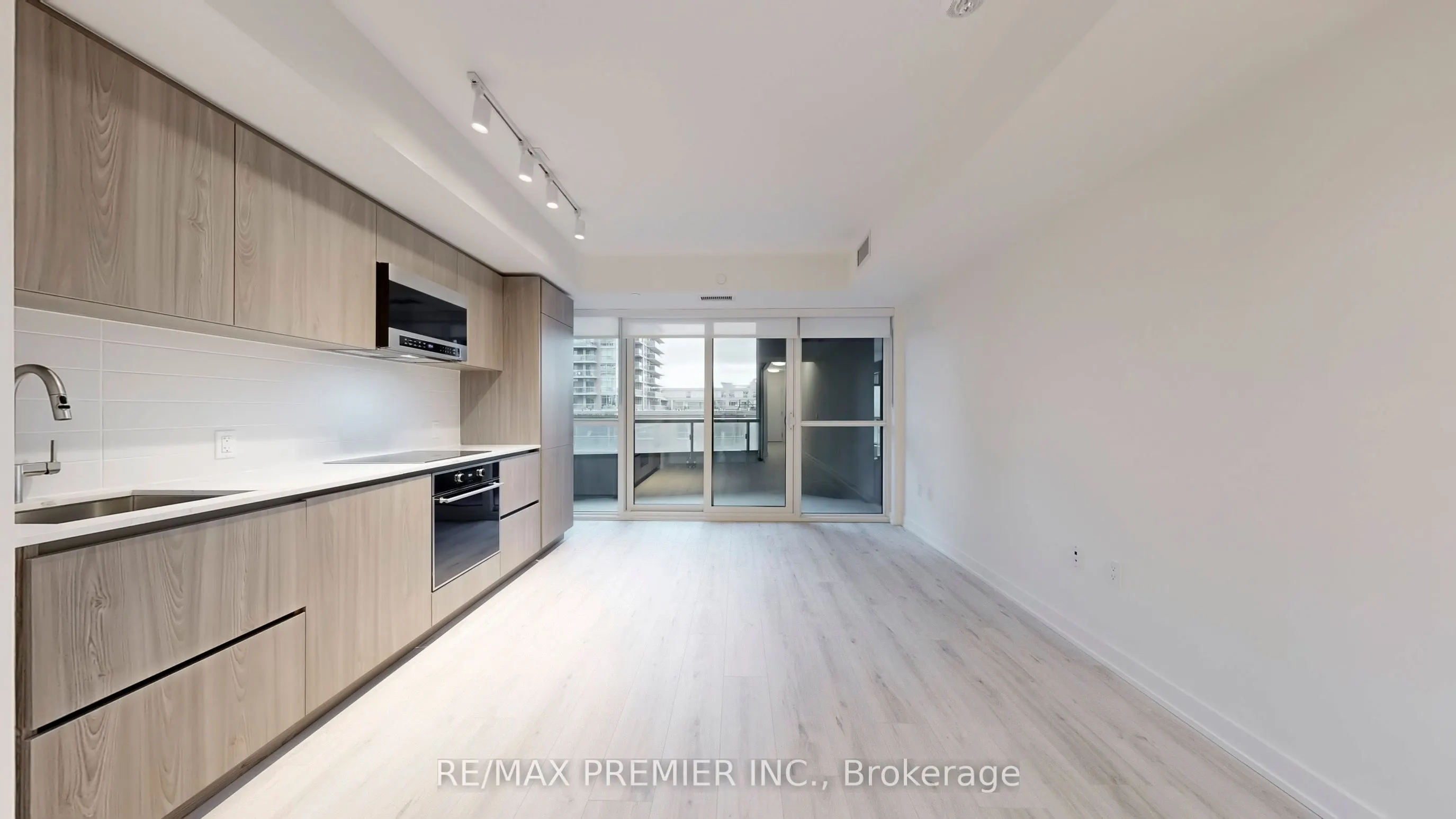 110 Broadway Avenue, #314