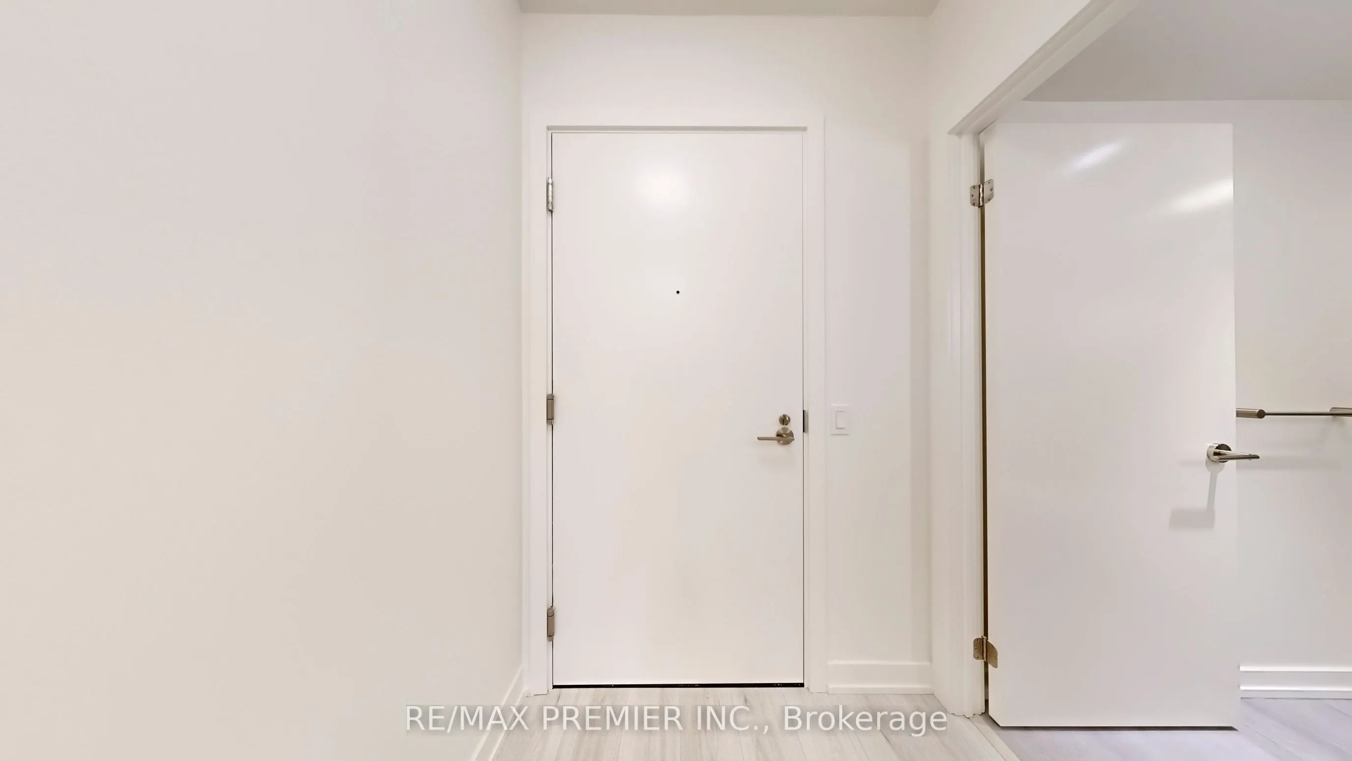 110 Broadway Avenue, #314