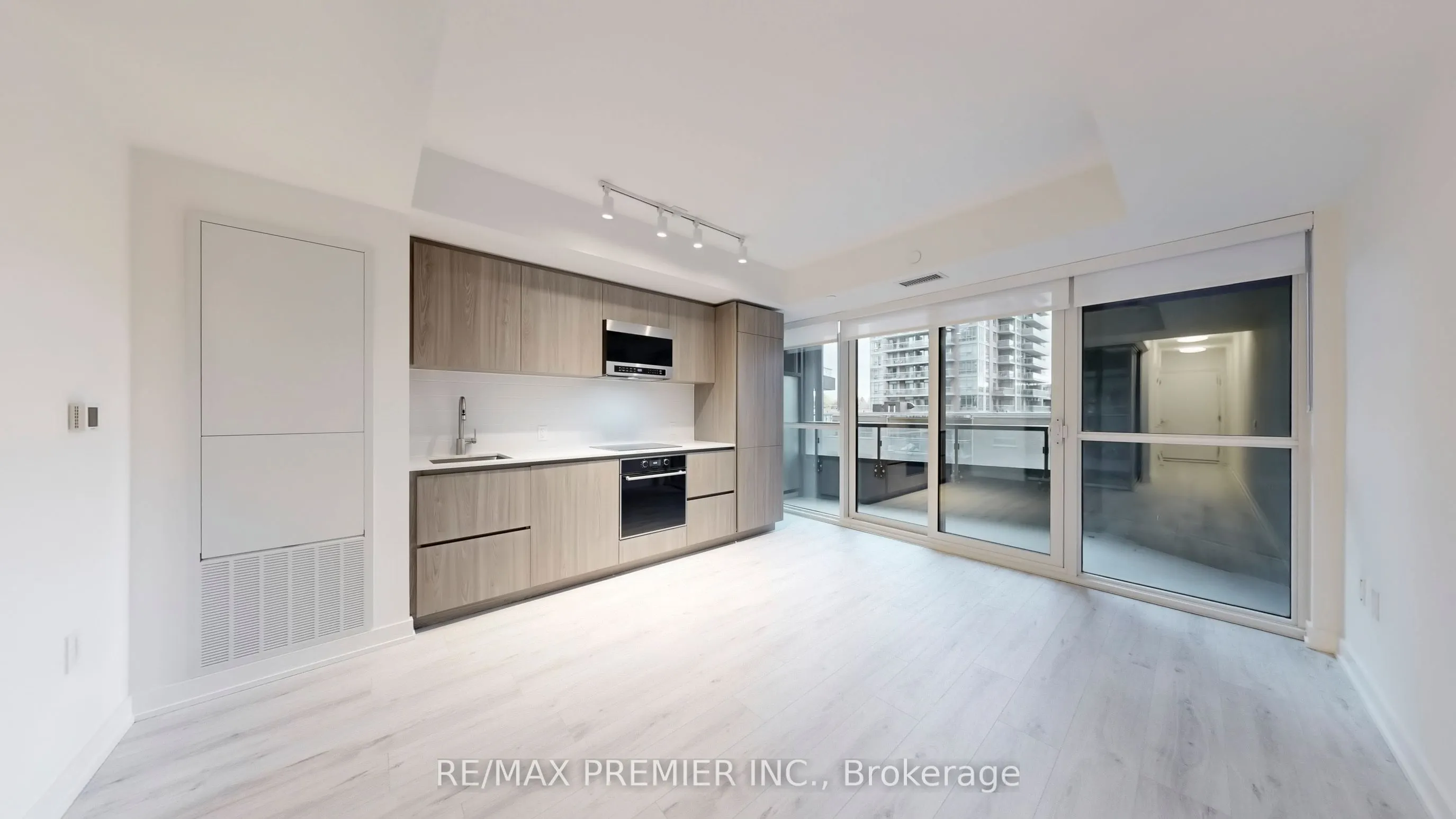 110 Broadway Avenue, #314