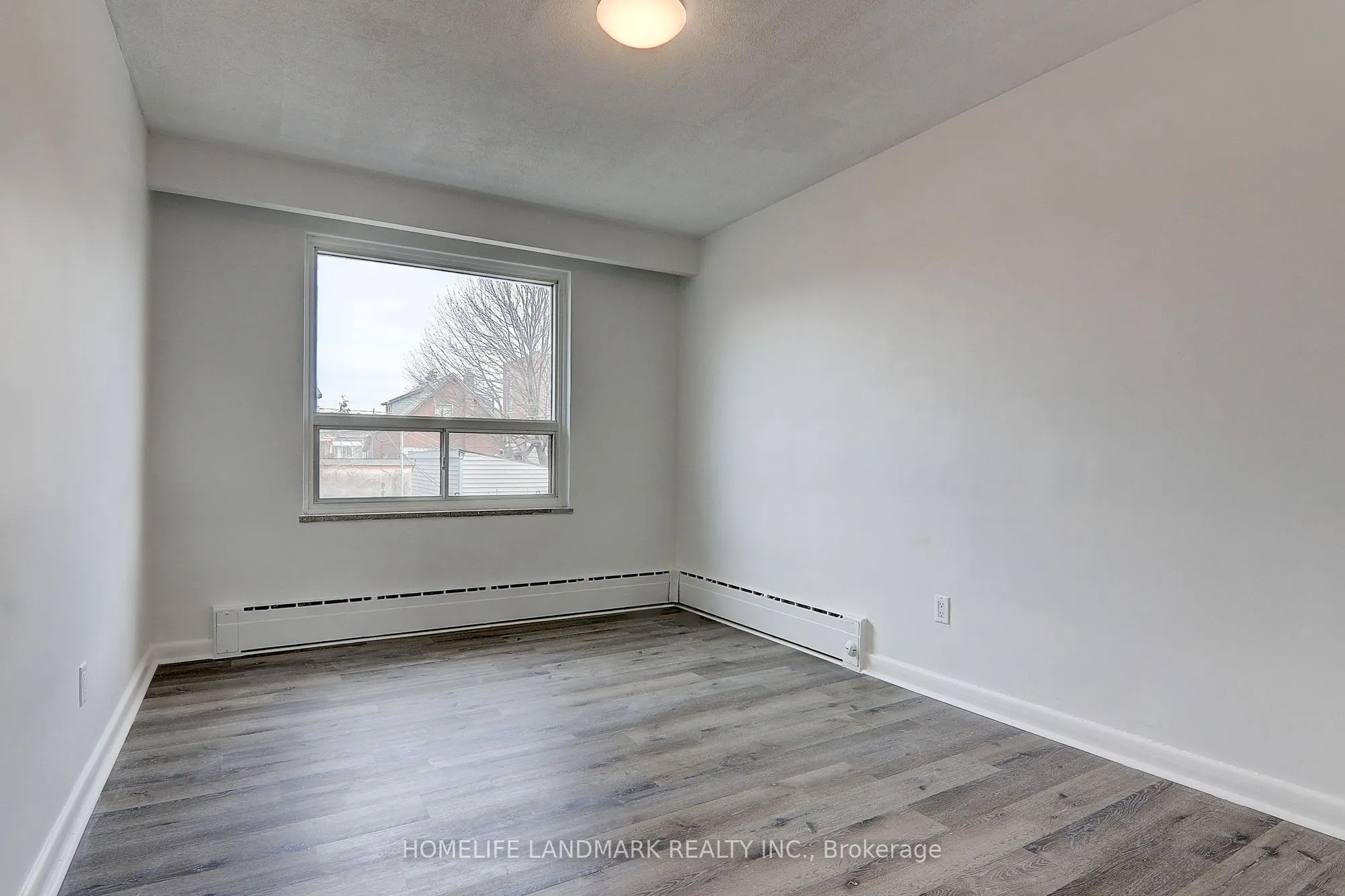 8 Hanson Road, #2(Upper