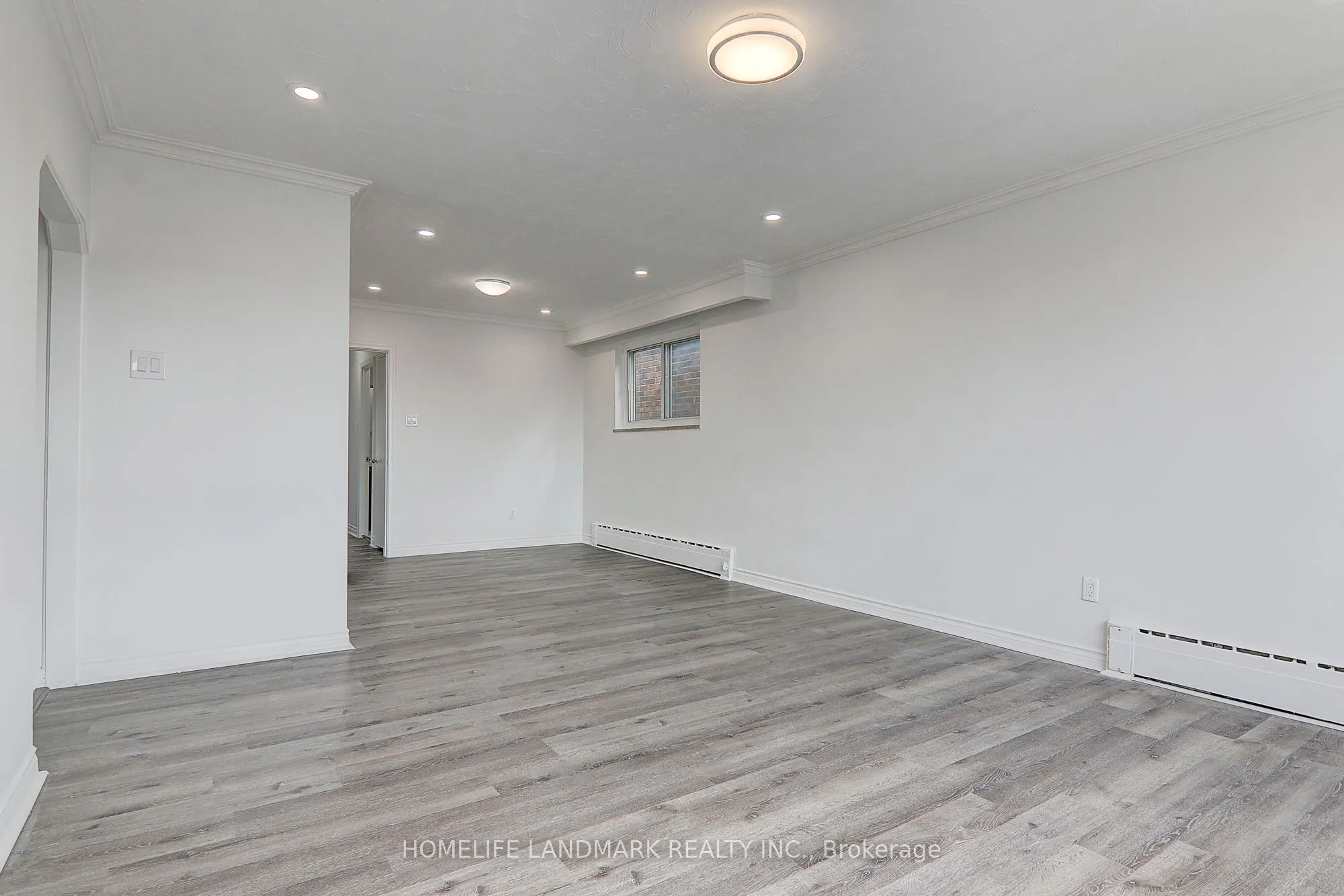 8 Hanson Road, #2(Upper