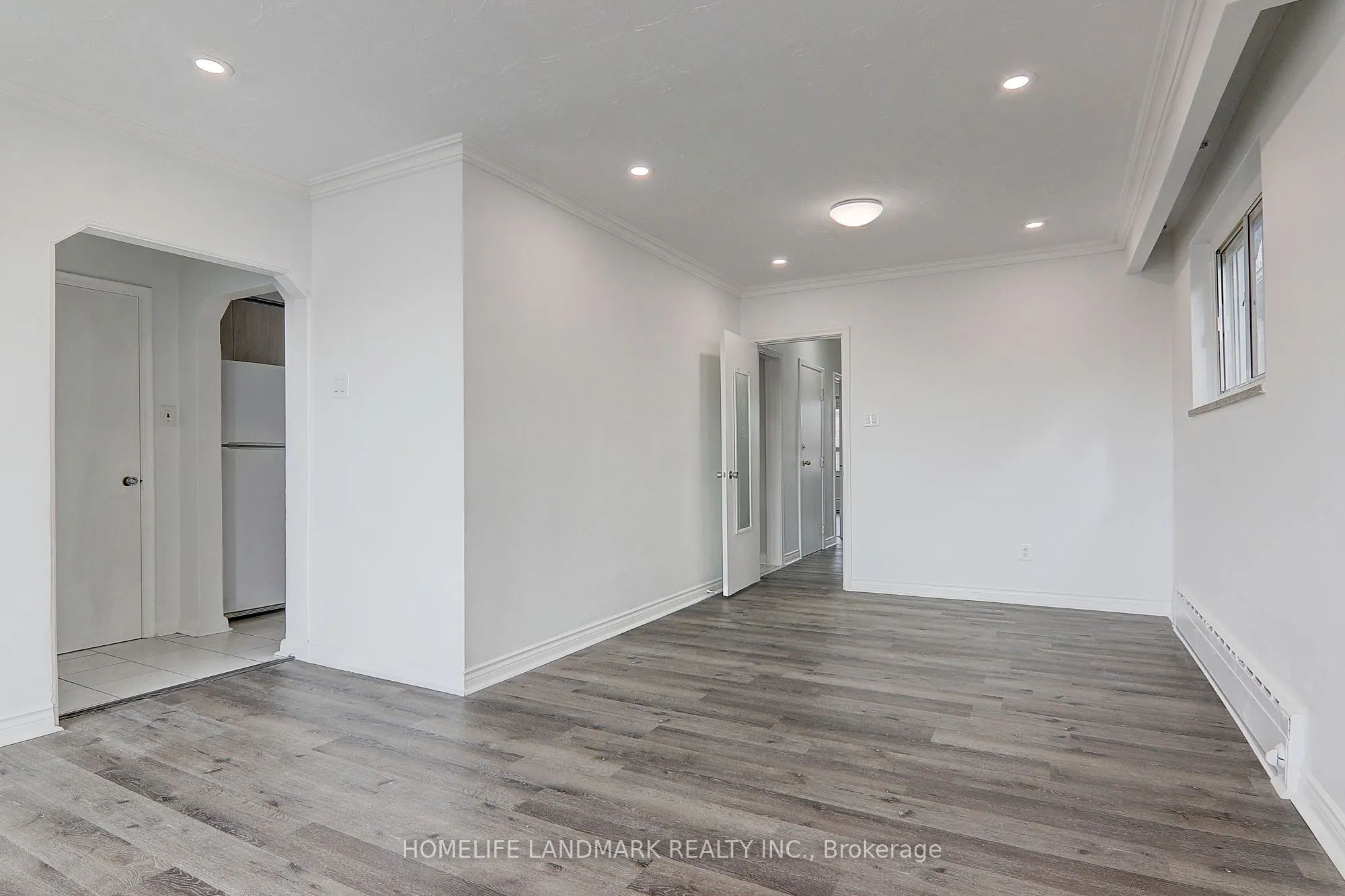 8 Hanson Road, #2(Upper