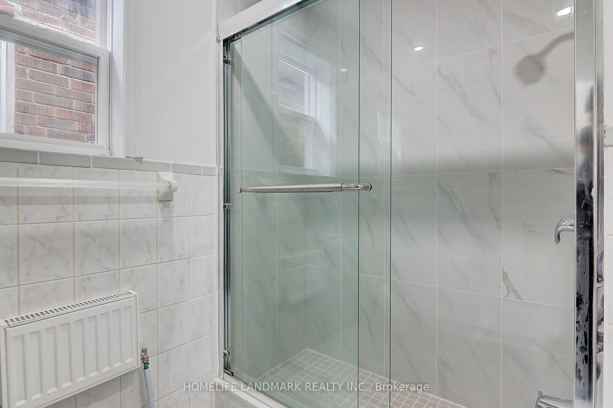 8 Hanson Road, #2(Upper