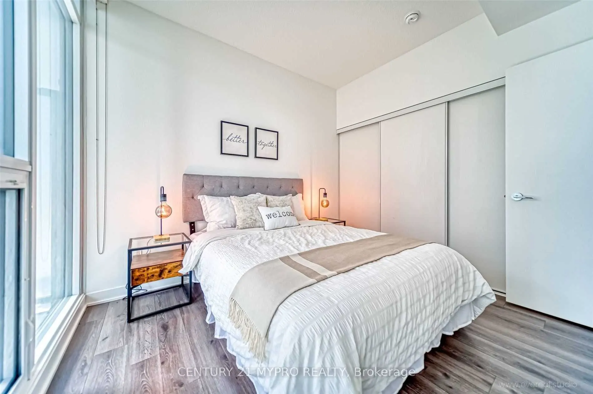90 Queens Wharf Road S, #807