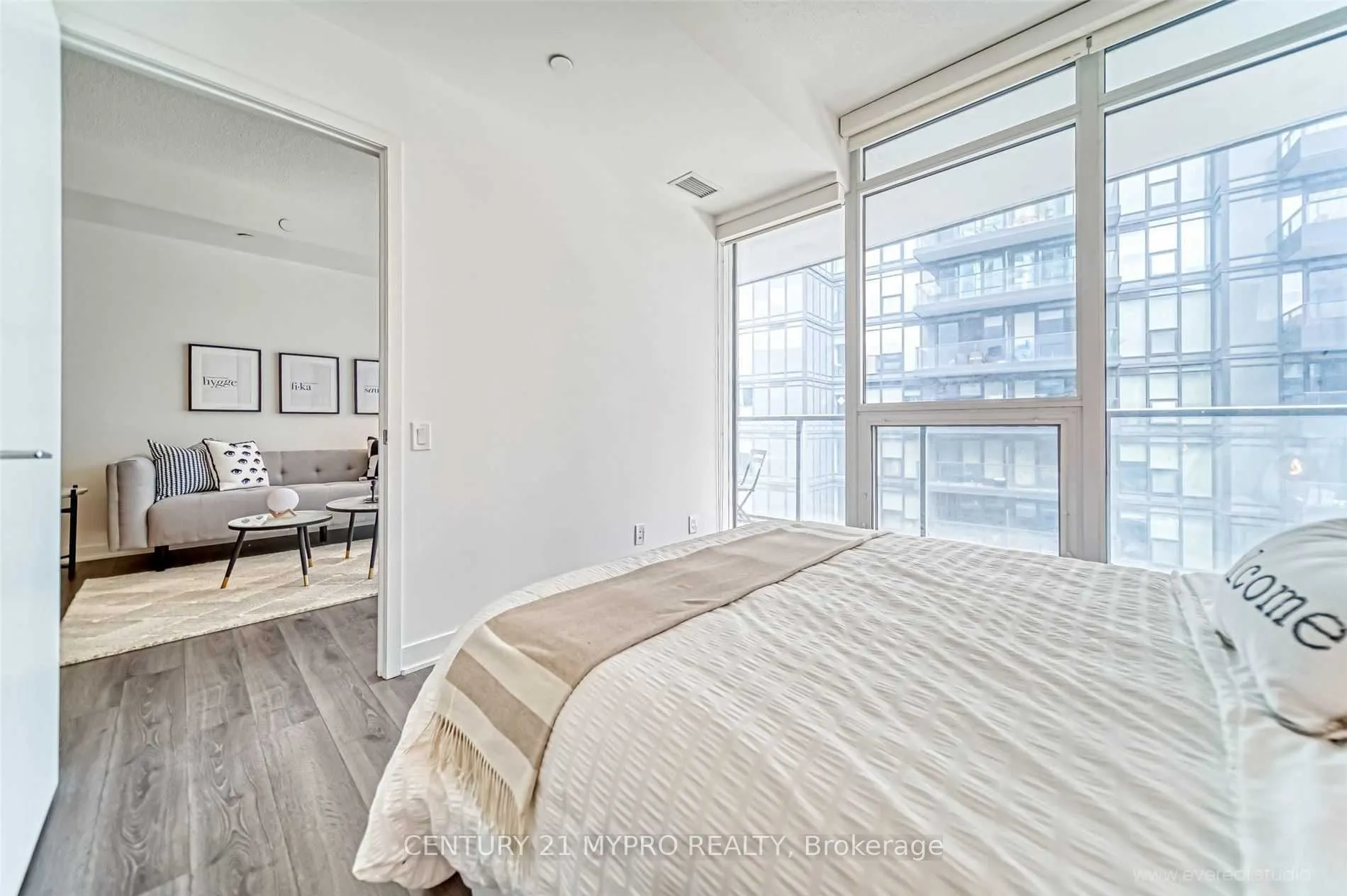 90 Queens Wharf Road S, #807