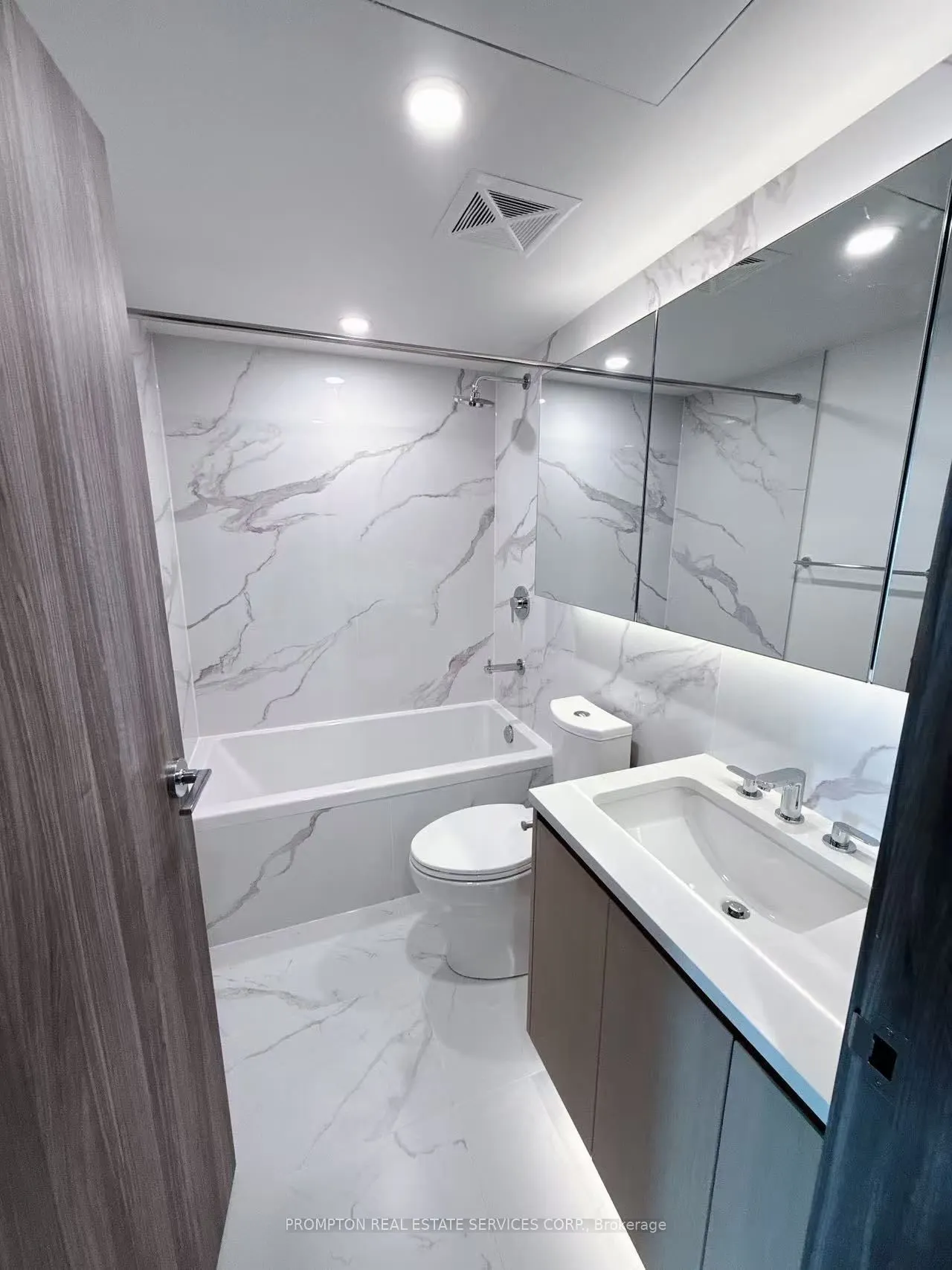 1 CONCORD CITYPLACE Way, #4703