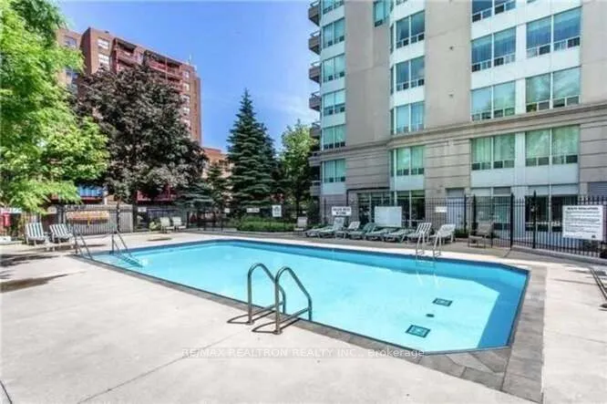 8 Covington Road, #1008