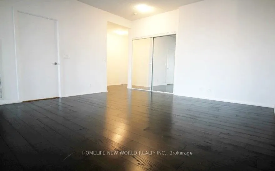 832 Bay Street, #4605