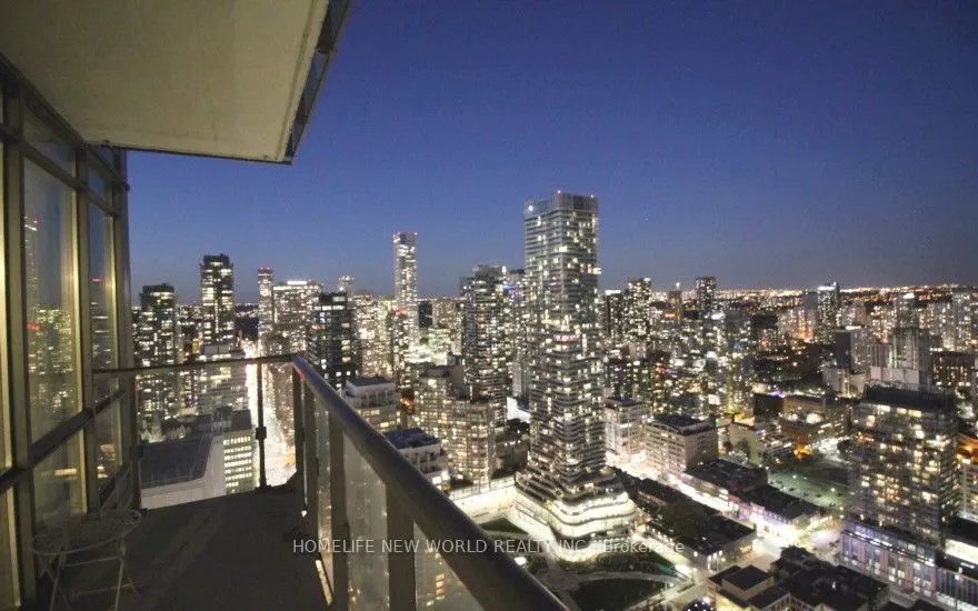832 Bay Street, #4605