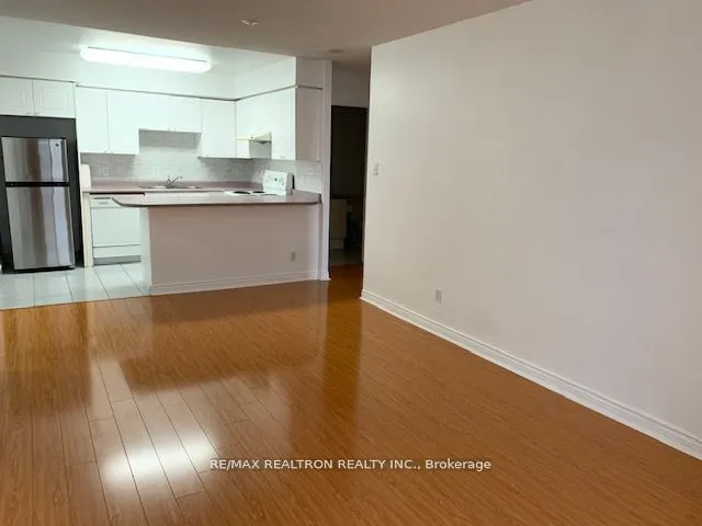 260 Doris Avenue, #911