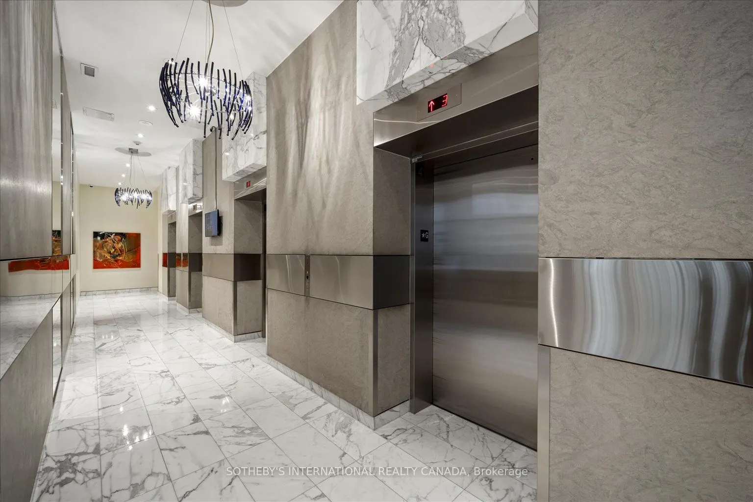 8 Charlotte Street, #415