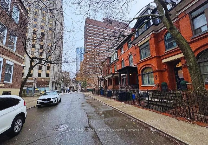 20 McGill Street