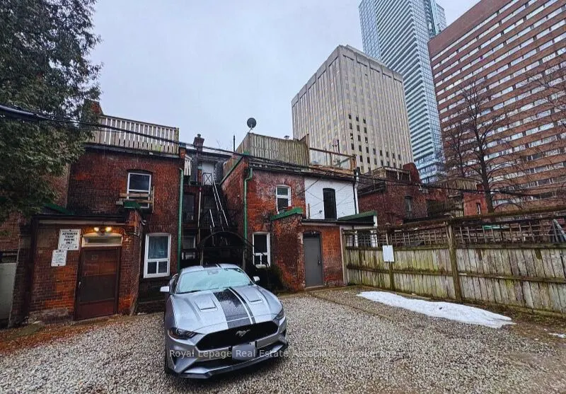 20 McGill Street