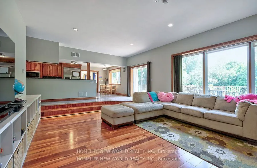 7 Sulgrave Crescent