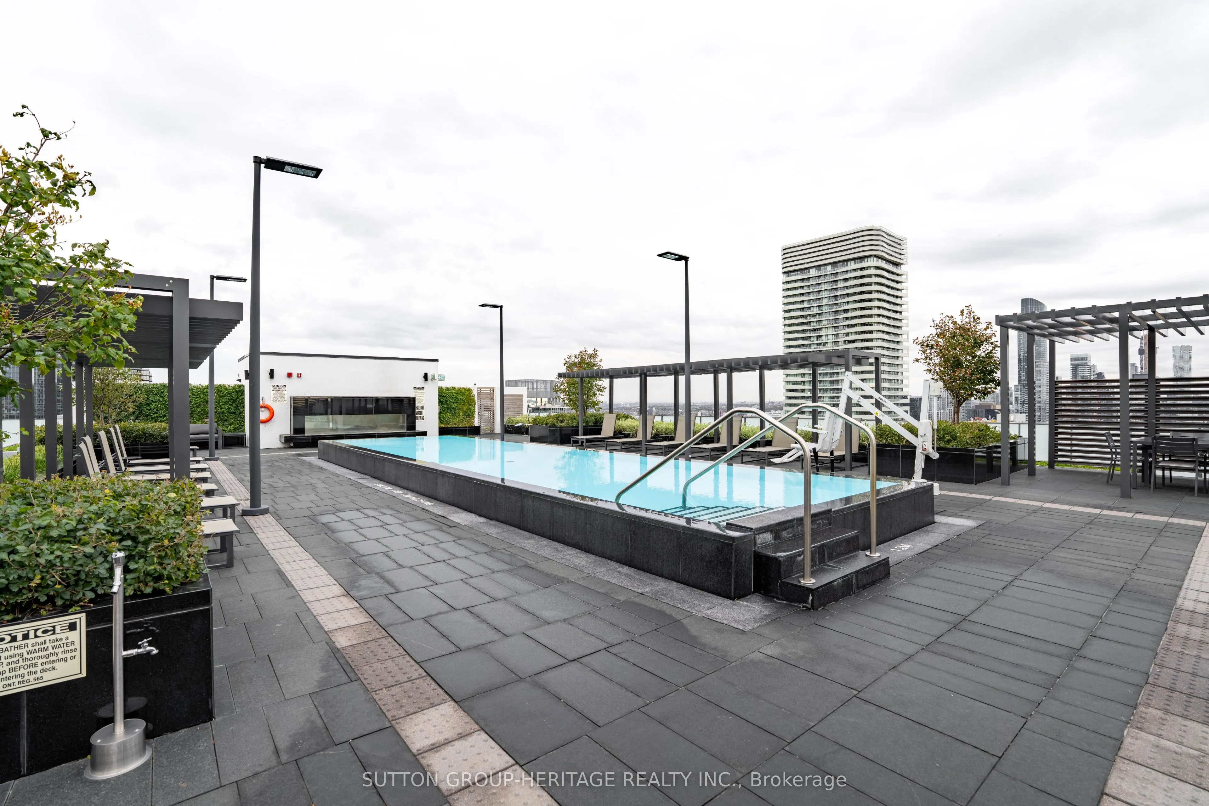 20 Lombard Street, #4006