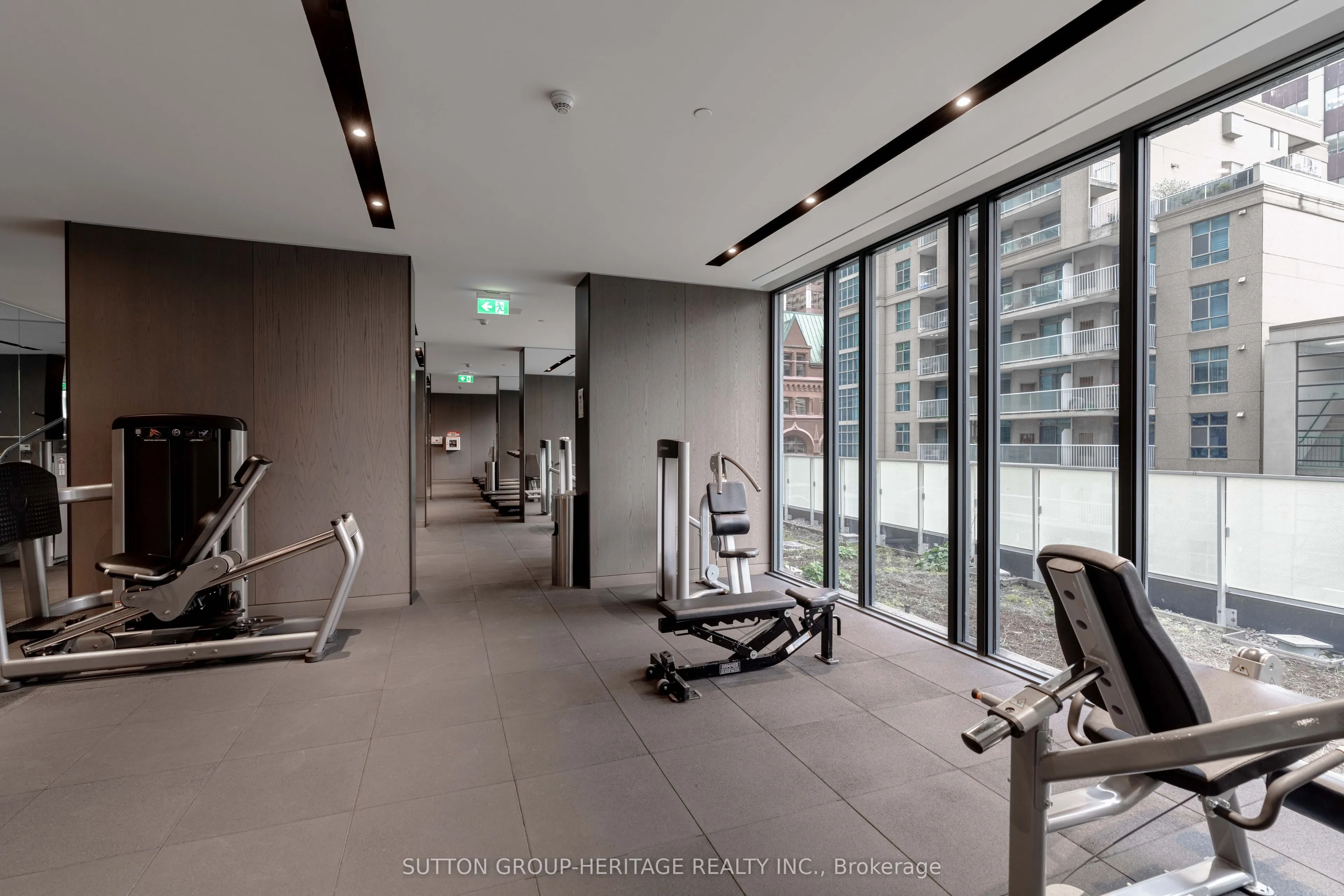 20 Lombard Street, #4006